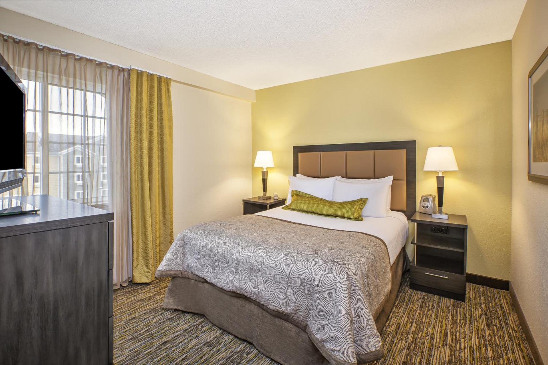 Candlewood Suites Indianapolis Northeast by IHG photo 12