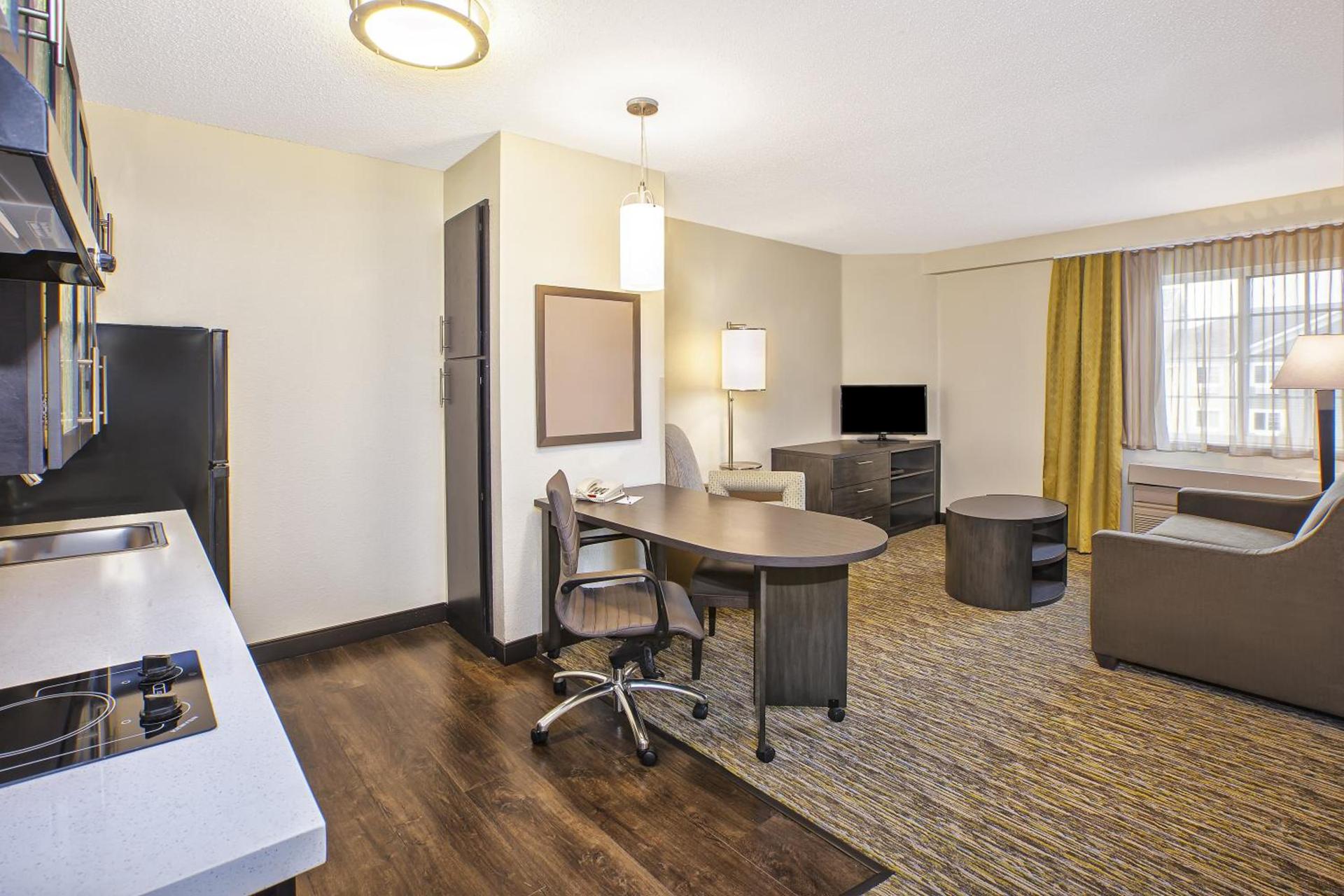 Candlewood Suites Indianapolis Northeast by IHG photo 14