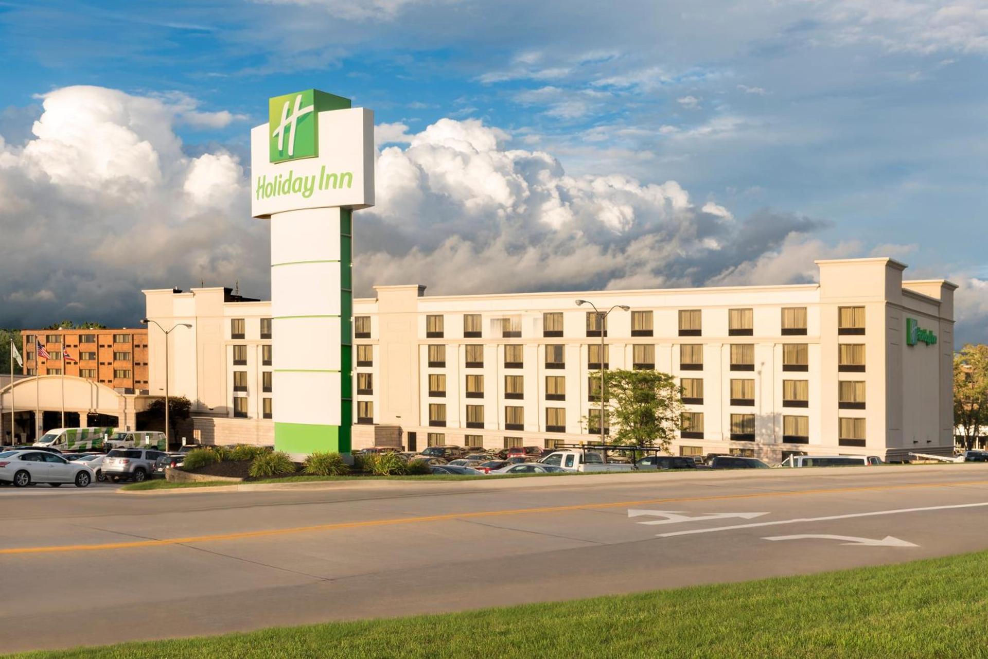 Holiday Inn Cleveland - South Independence by IHG photo 8
