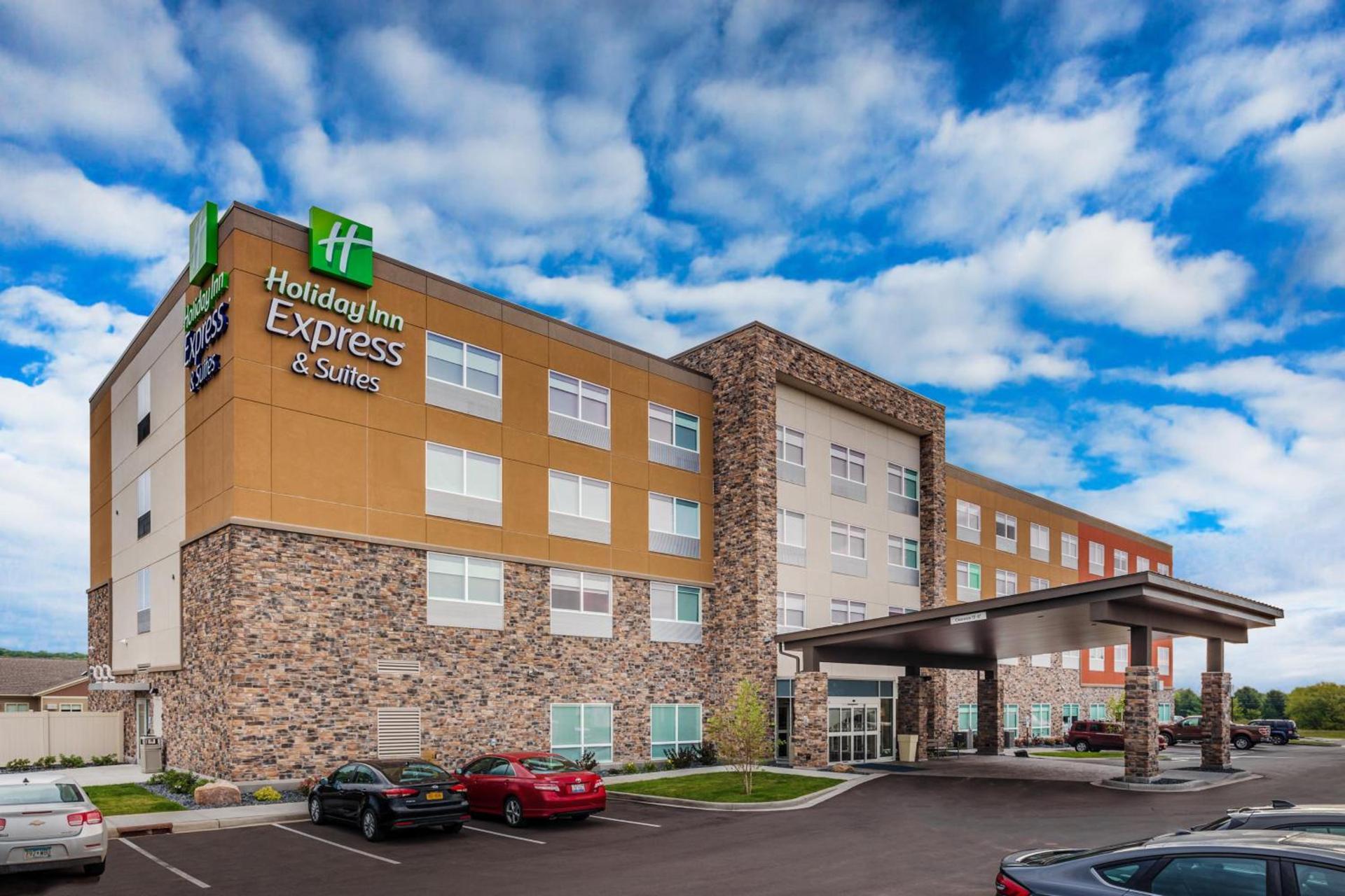Holiday Inn Express & Suites - Rice Lake by IHG — hotel in Rice Lake