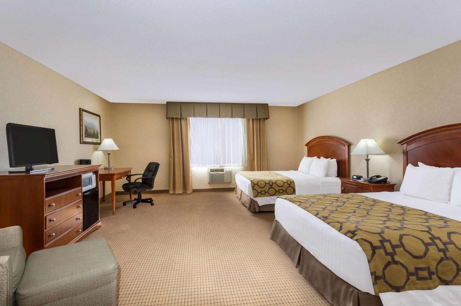Baymont by Wyndham Fort Morgan photo 28