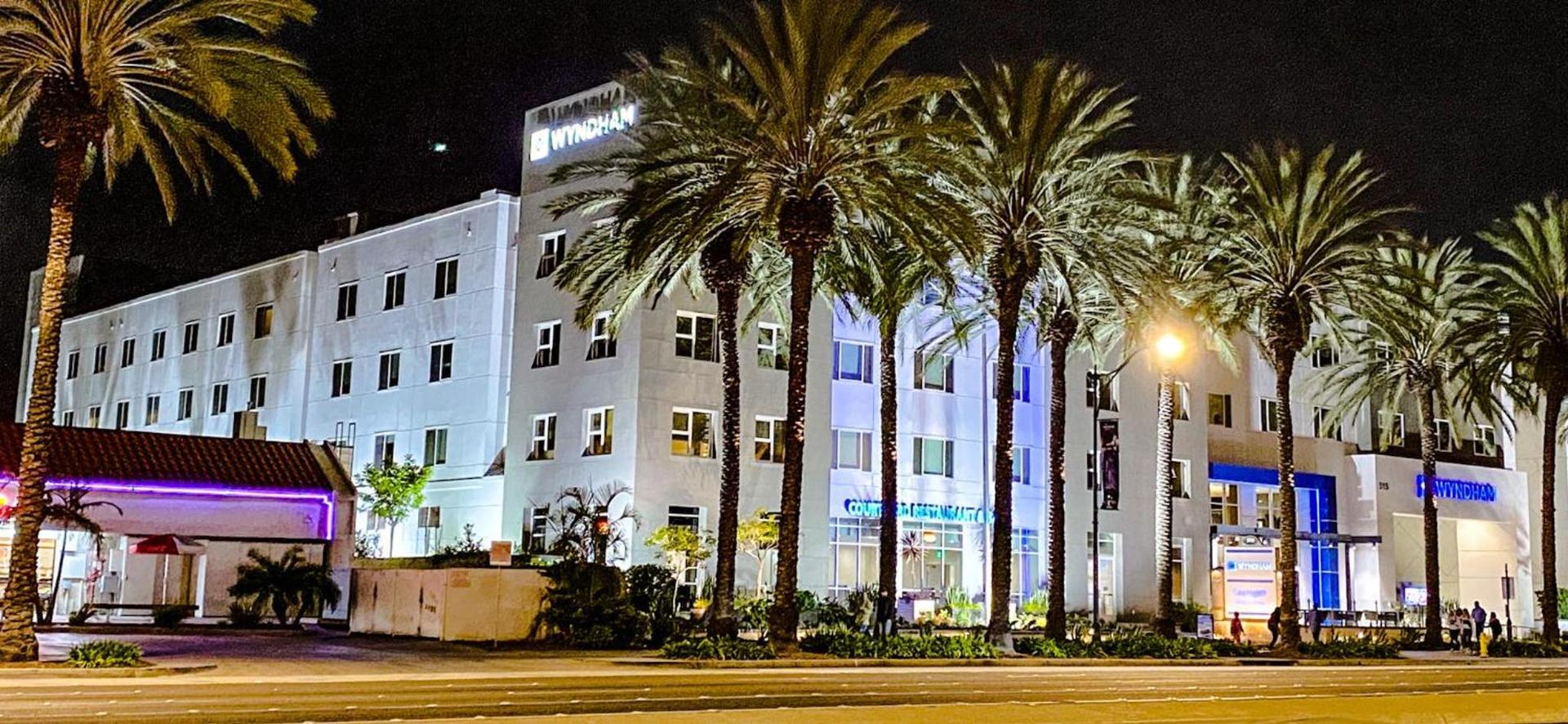 Wyndham Anaheim photo 68