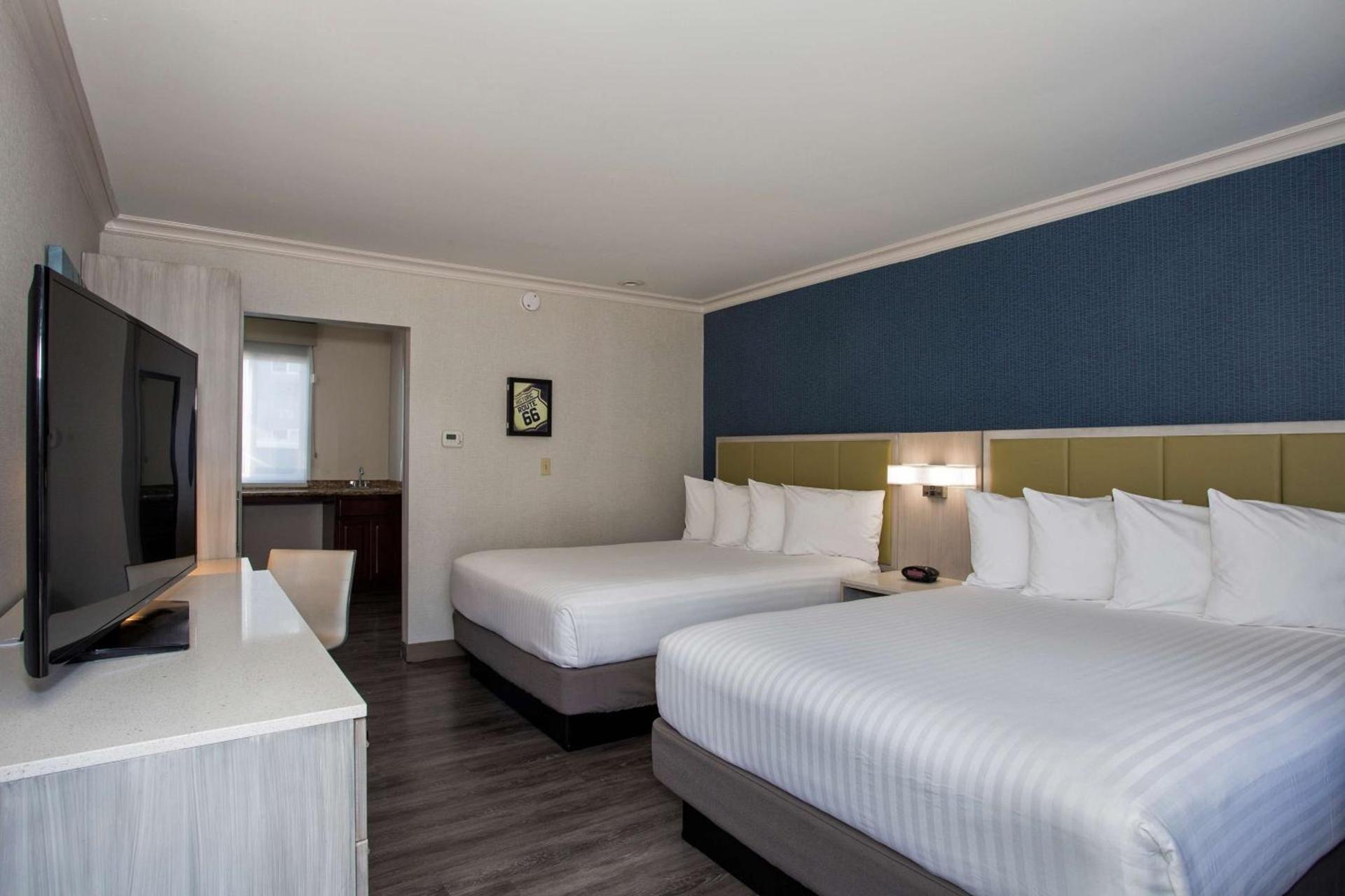 SureStay Hotel by Best Western Santa Monica photo 56