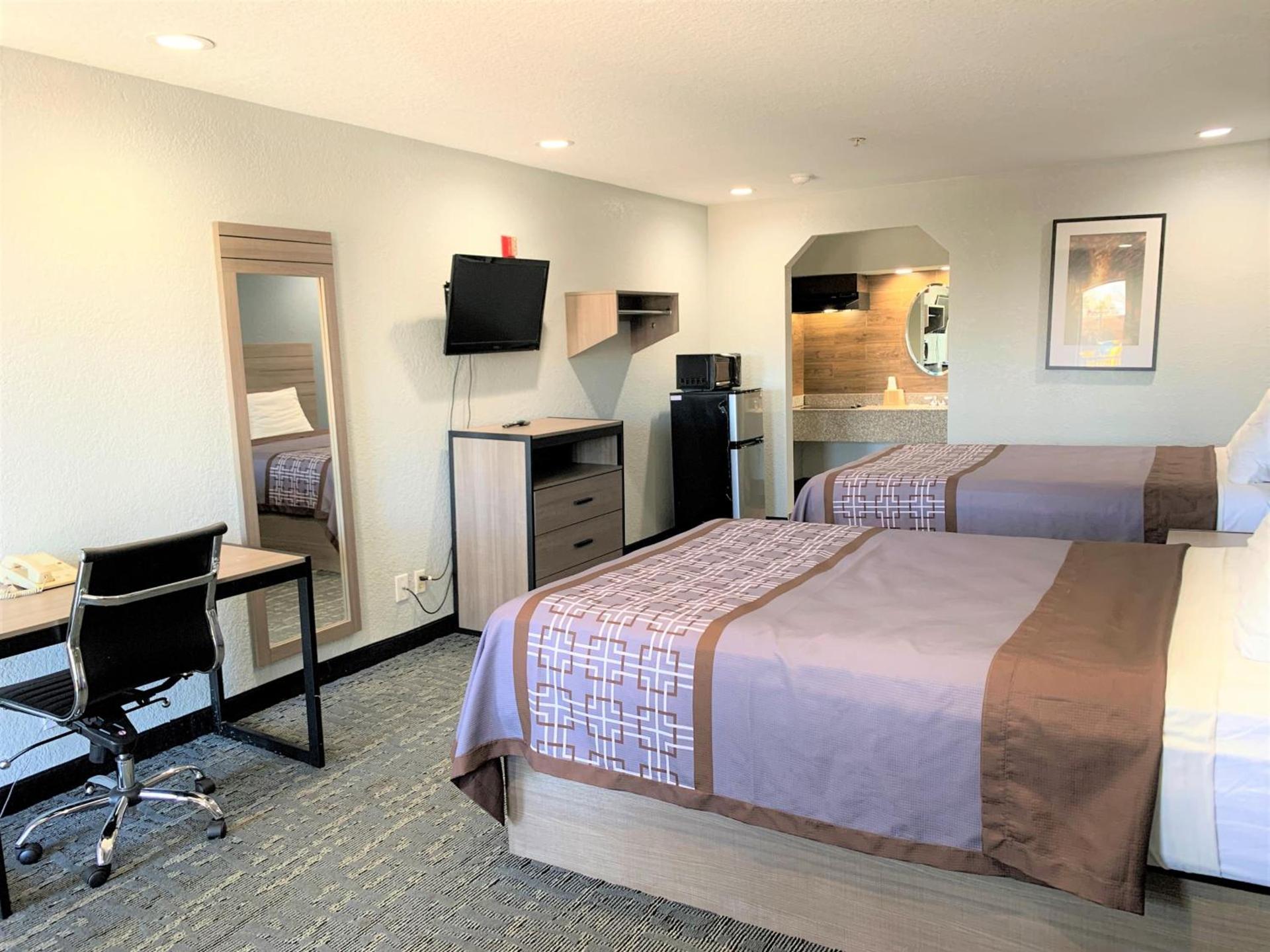 Sunrise Inn & Suites photo 26