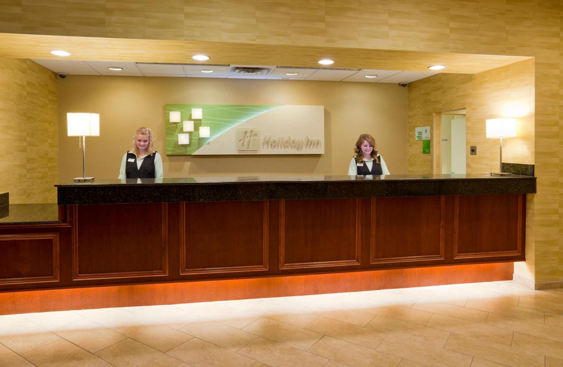DoubleTree by Hilton Austin, MN photo 59