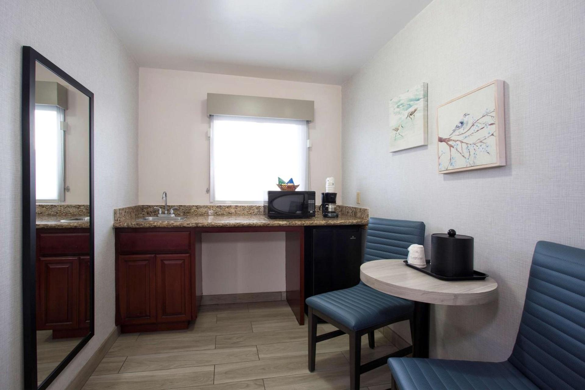 SureStay Hotel by Best Western Santa Monica photo 58