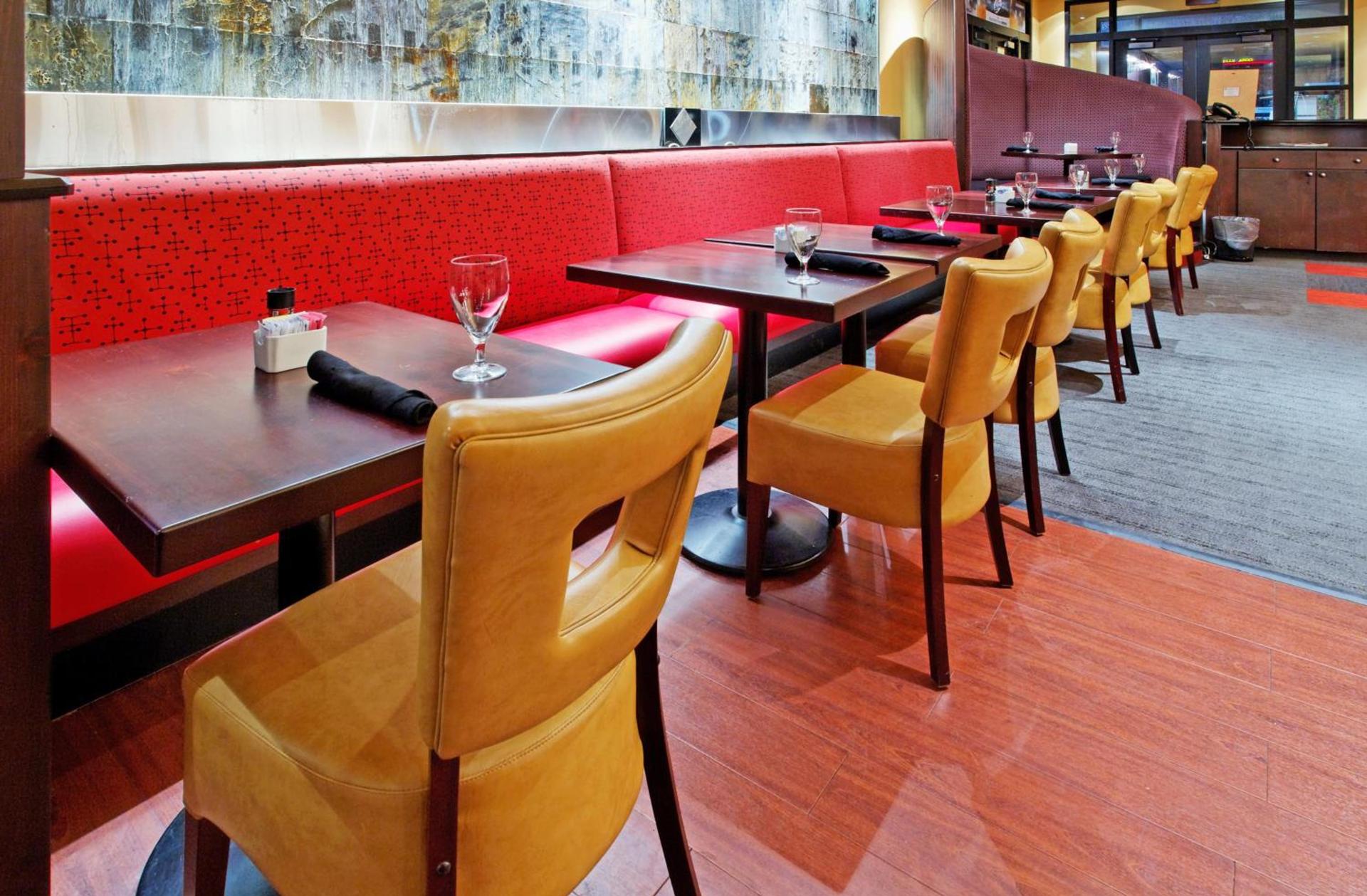 Holiday Inn Arlington Northeast by IHG photo 4