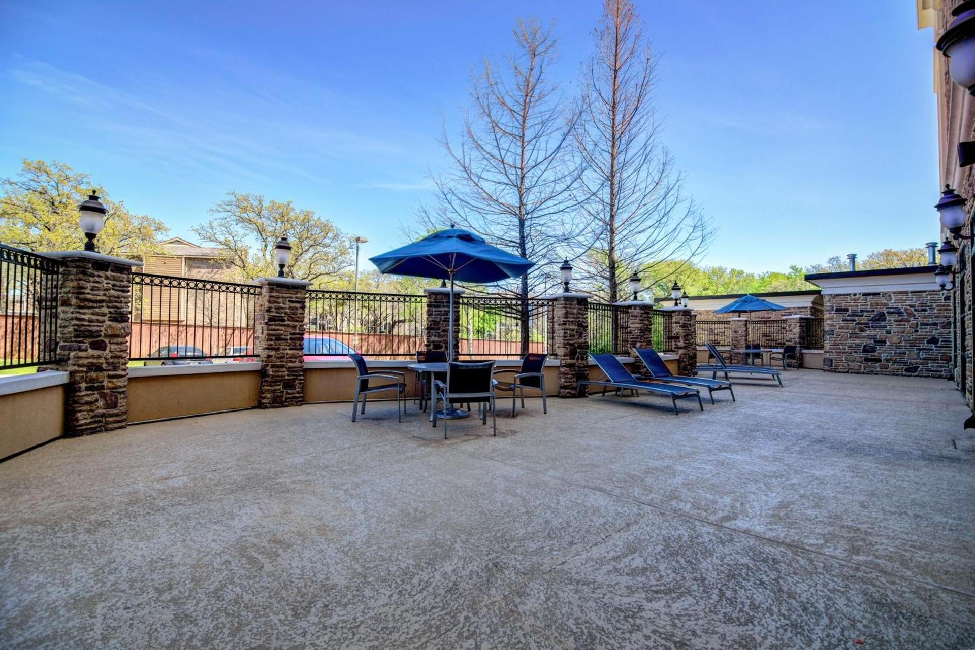 Holiday Inn Arlington Northeast by IHG photo 7