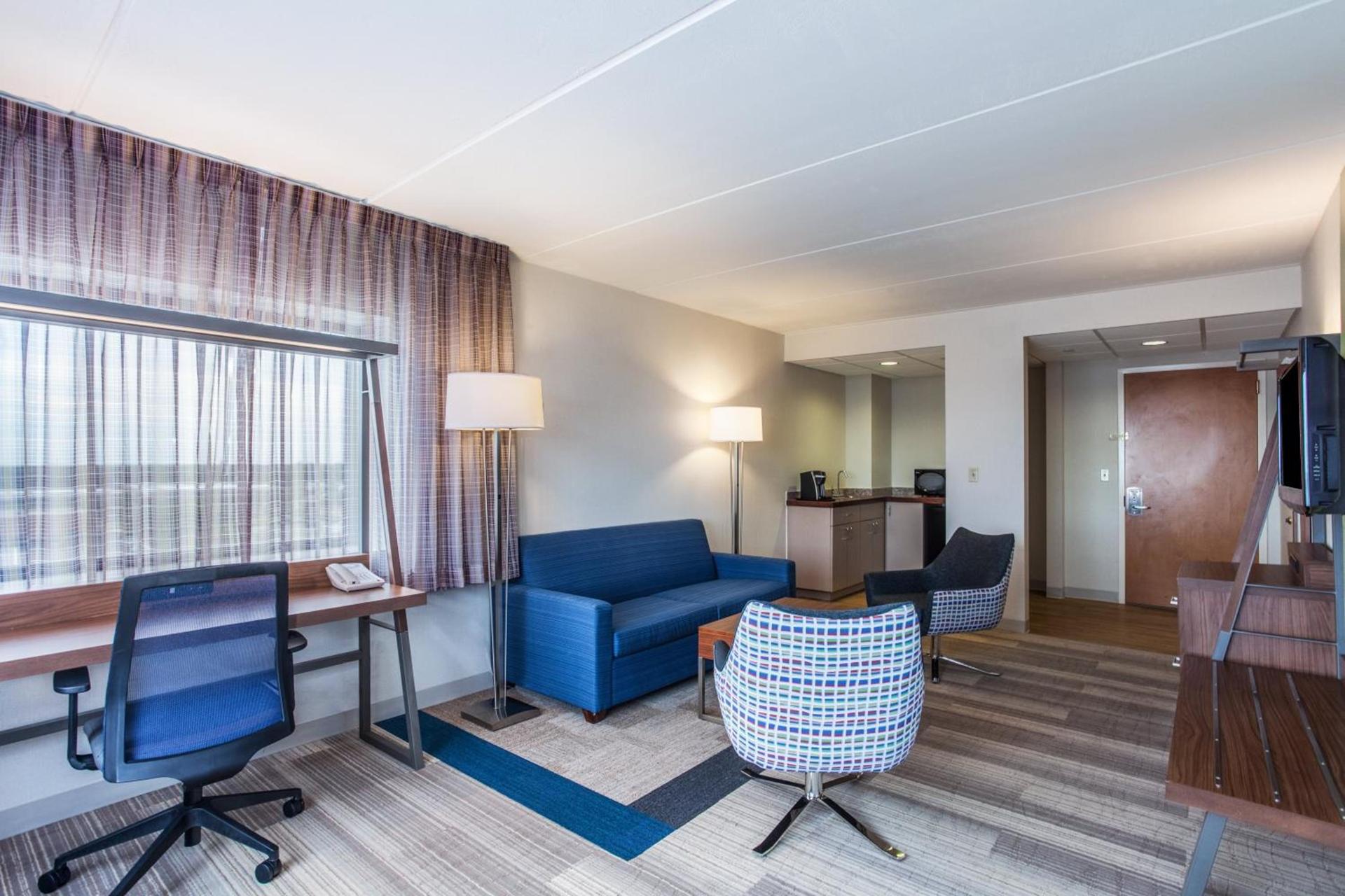 Holiday Inn Express Hauppauge-Long Island by IHG photo 37
