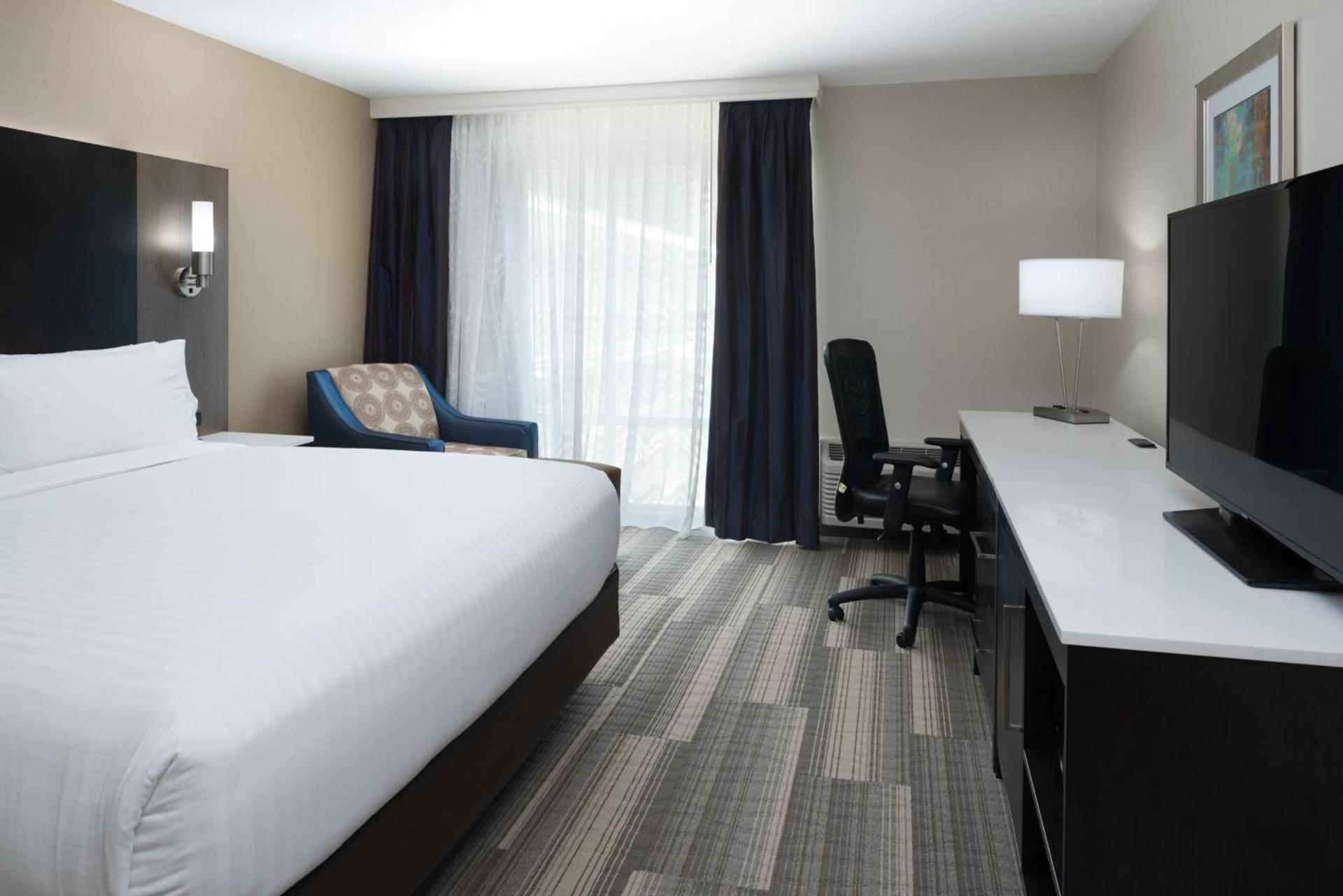 Holiday Inn Express - Downtown San Diego by IHG photo 45