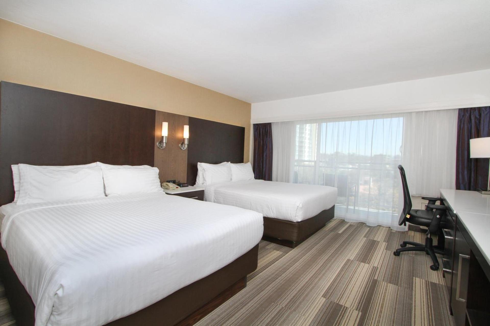 Holiday Inn Express - Downtown San Diego by IHG photo 32