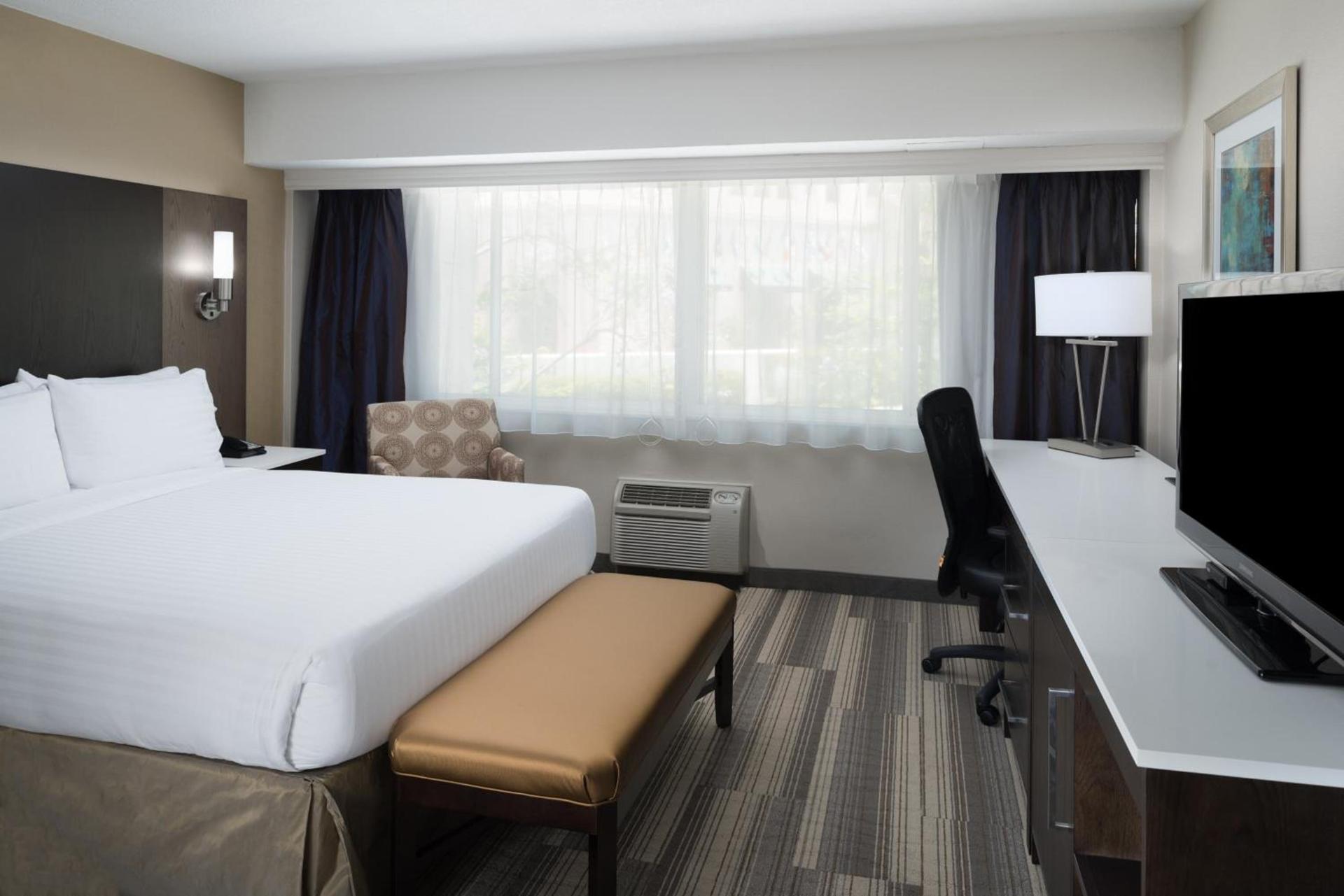 Holiday Inn Express - Downtown San Diego by IHG photo 41