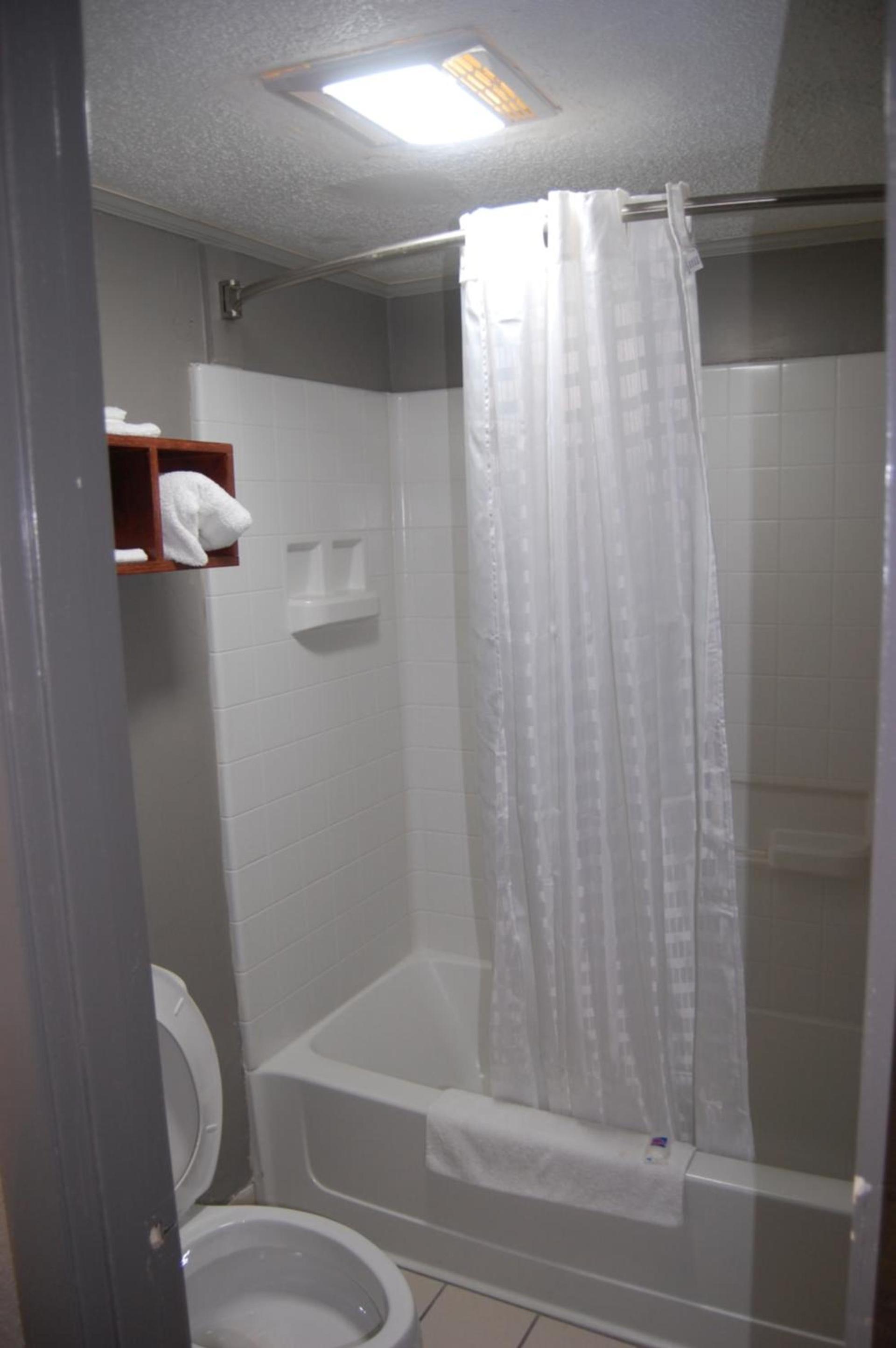 Motel 6-Tupelo, MS - Downtown photo 37
