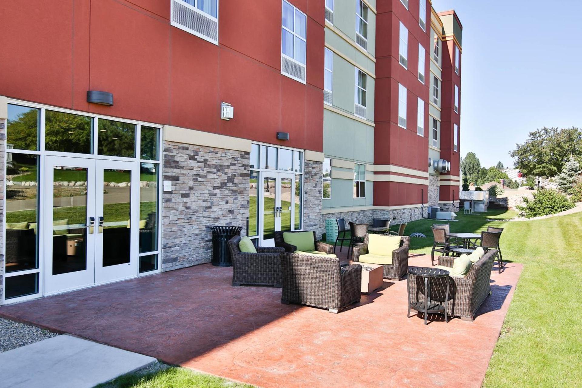 Holiday Inn Bismarck by IHG photo 37
