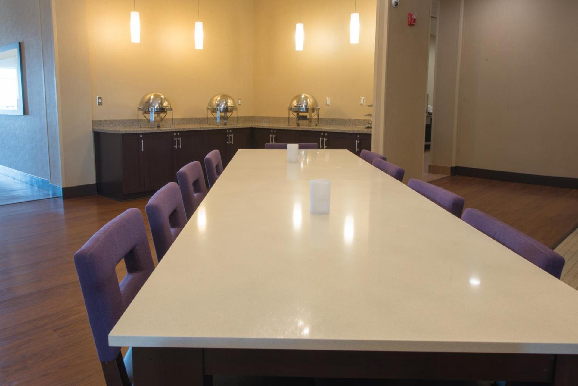 Holiday Inn Bismarck by IHG photo 36