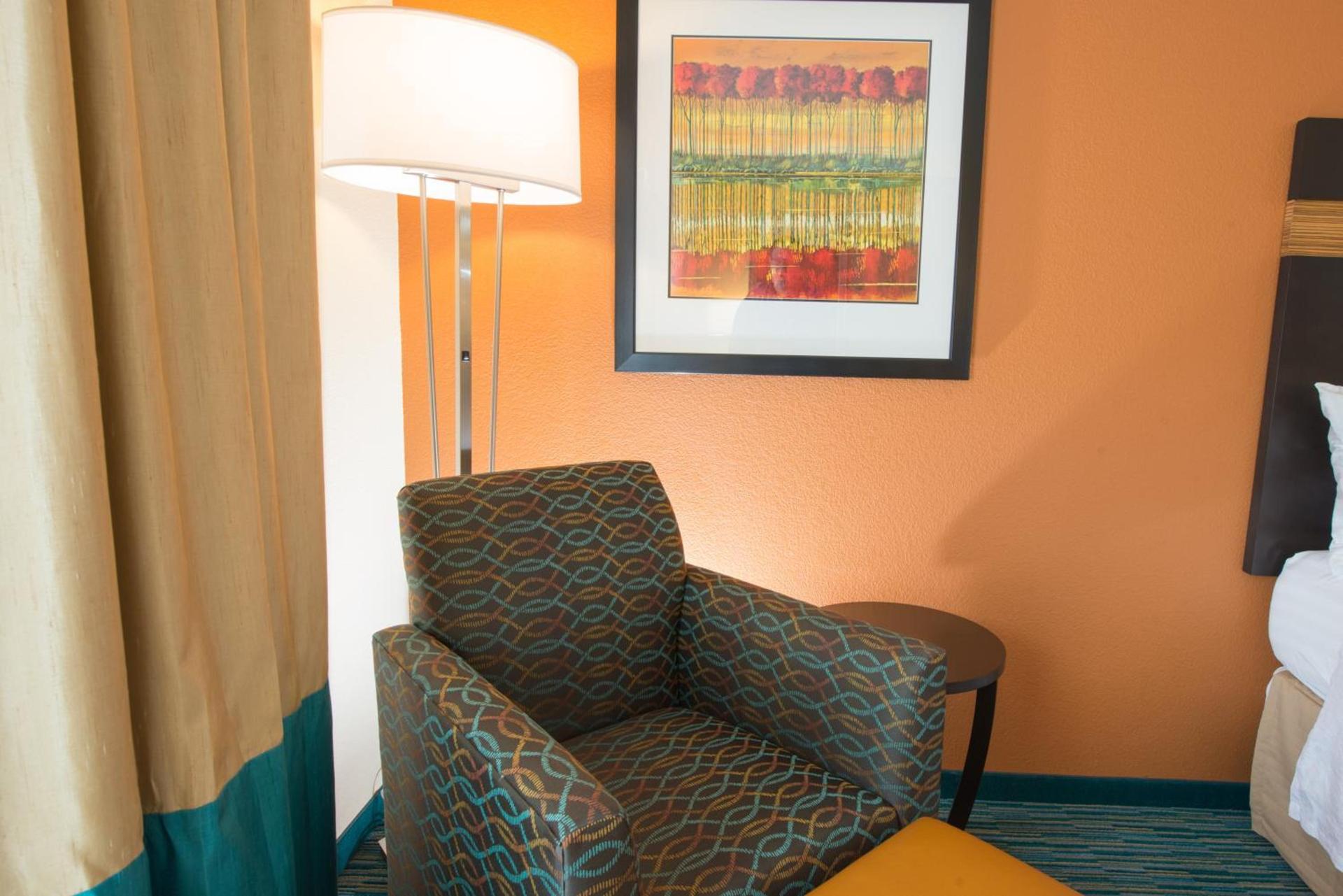 Holiday Inn Bismarck by IHG photo 2