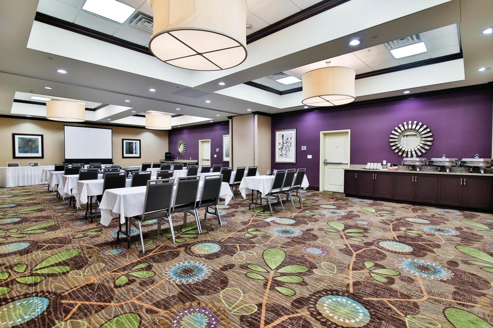 Holiday Inn Bismarck by IHG photo 55