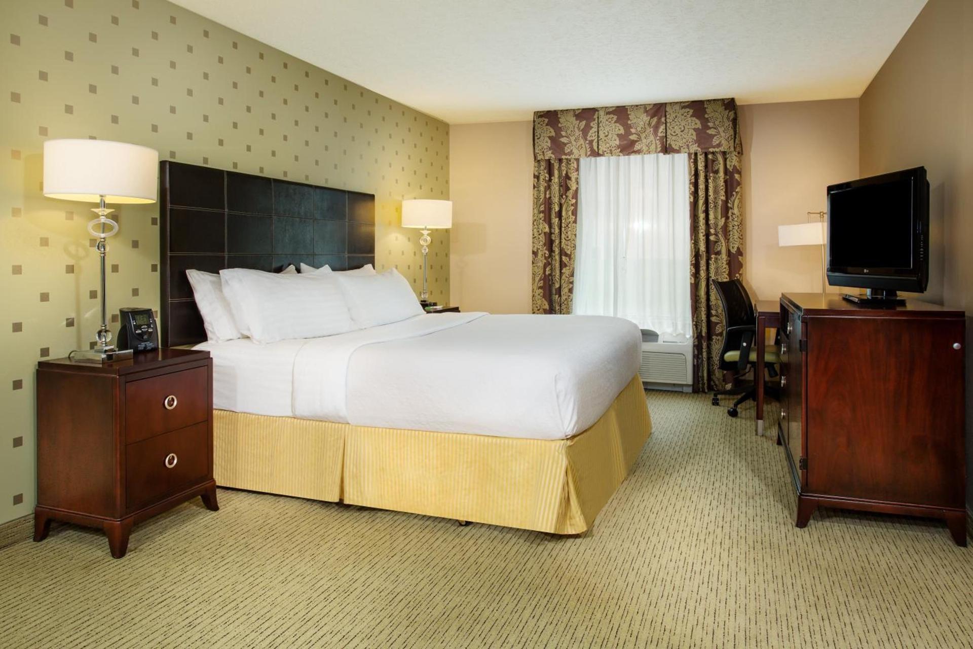 Holiday Inn Bloomington-University Area by IHG photo 23