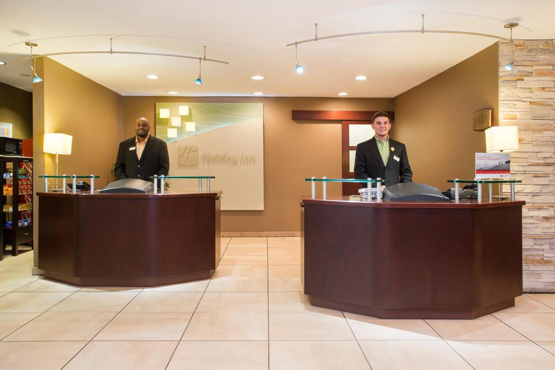 Holiday Inn Bloomington-University Area by IHG photo 13