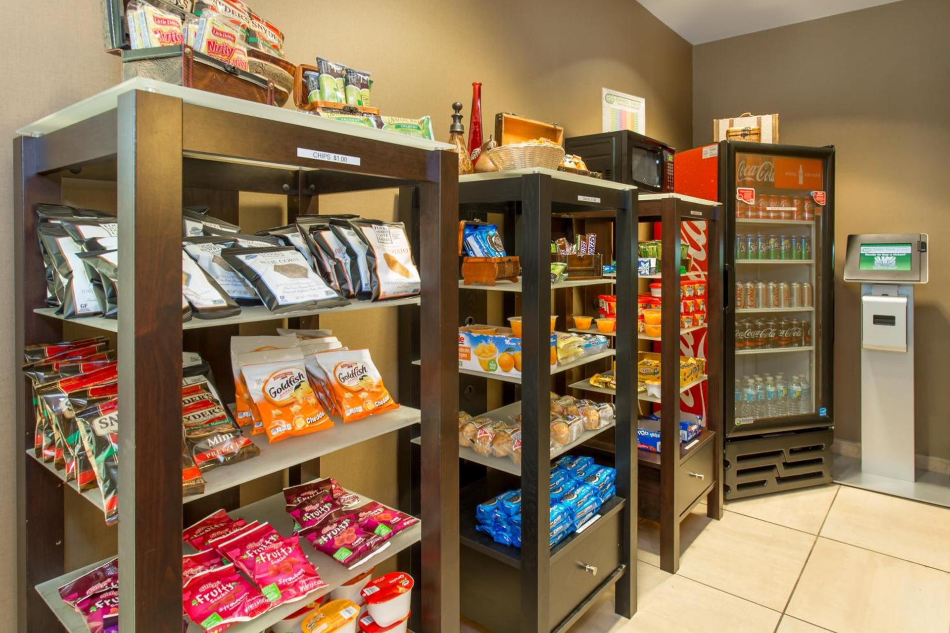 Holiday Inn Bloomington-University Area by IHG photo 11