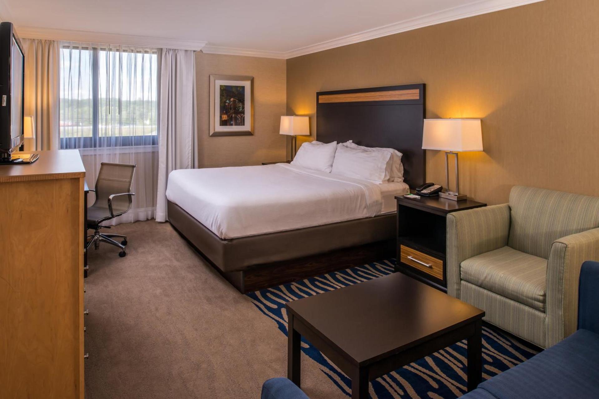 Doubletree By Hilton Concord Downtown photo 30