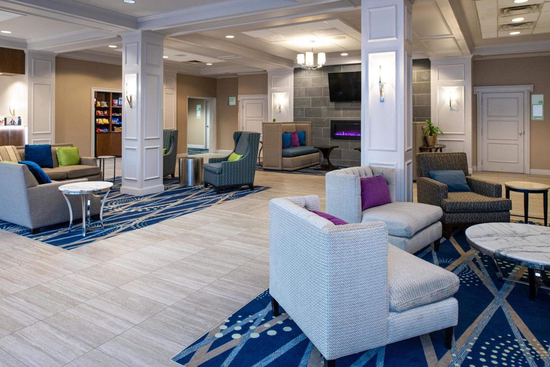 Doubletree By Hilton Concord Downtown photo 47