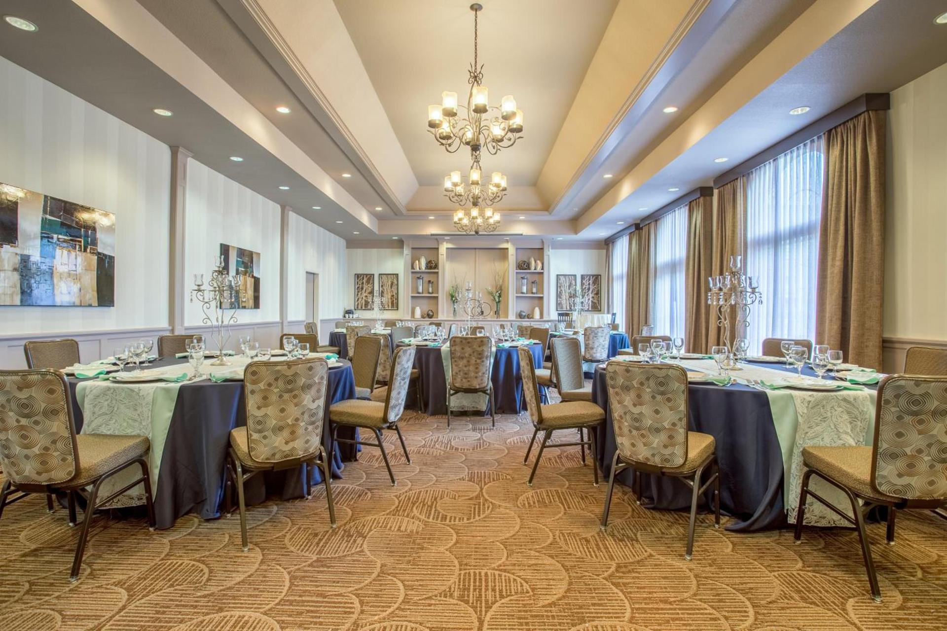 Holiday Inn Auburn by IHG photo 7