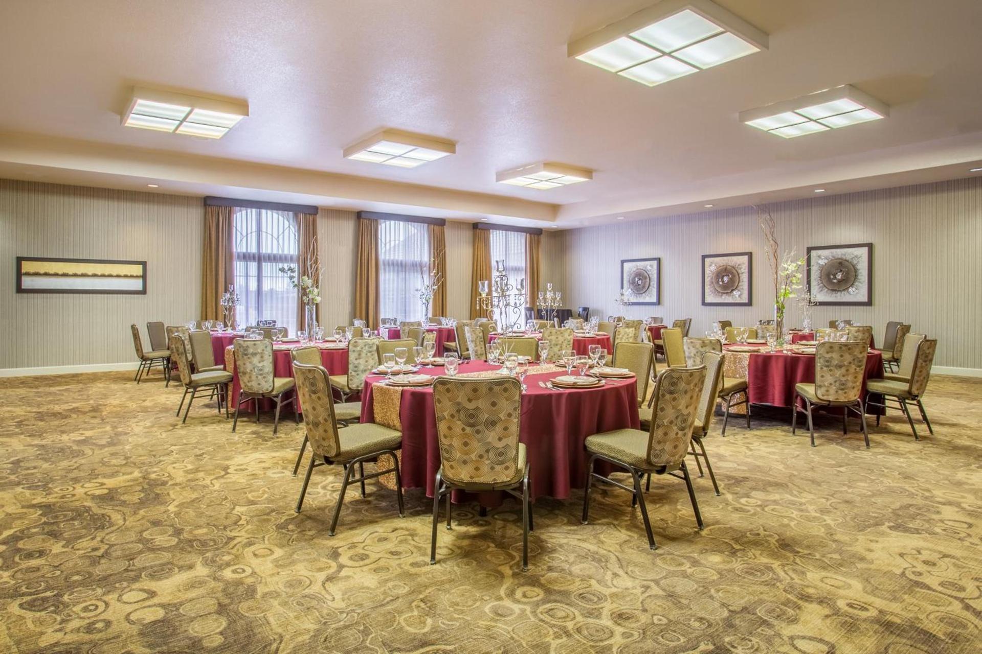 Holiday Inn Auburn by IHG photo 9