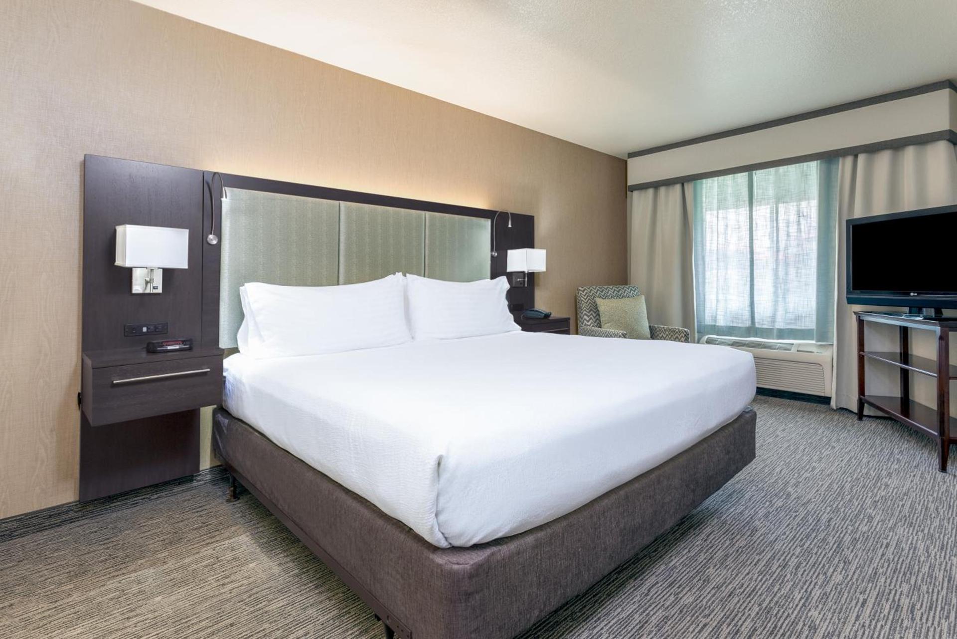 Holiday Inn Auburn by IHG photo 31