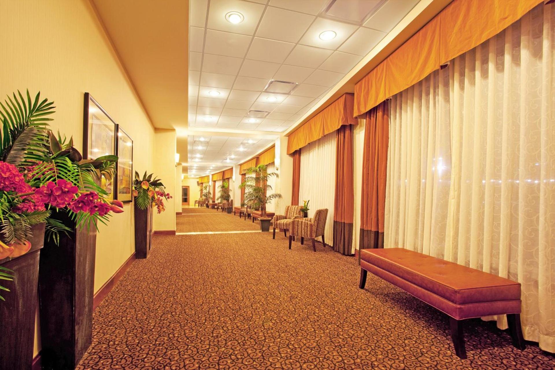 Holiday Inn Battle Creek by IHG photo 4