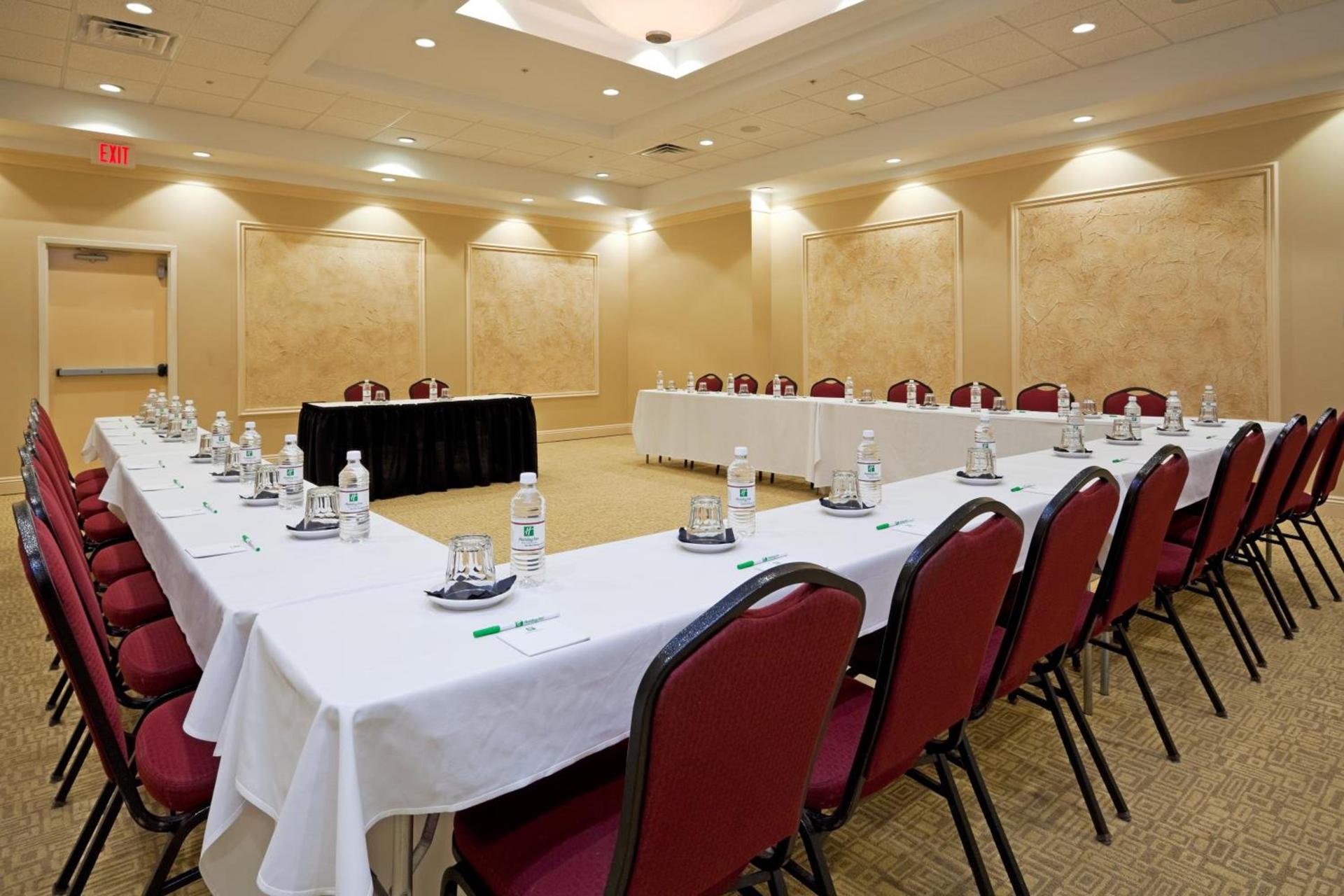 Holiday Inn Baton Rouge College Drive I-10 by IHG photo 21