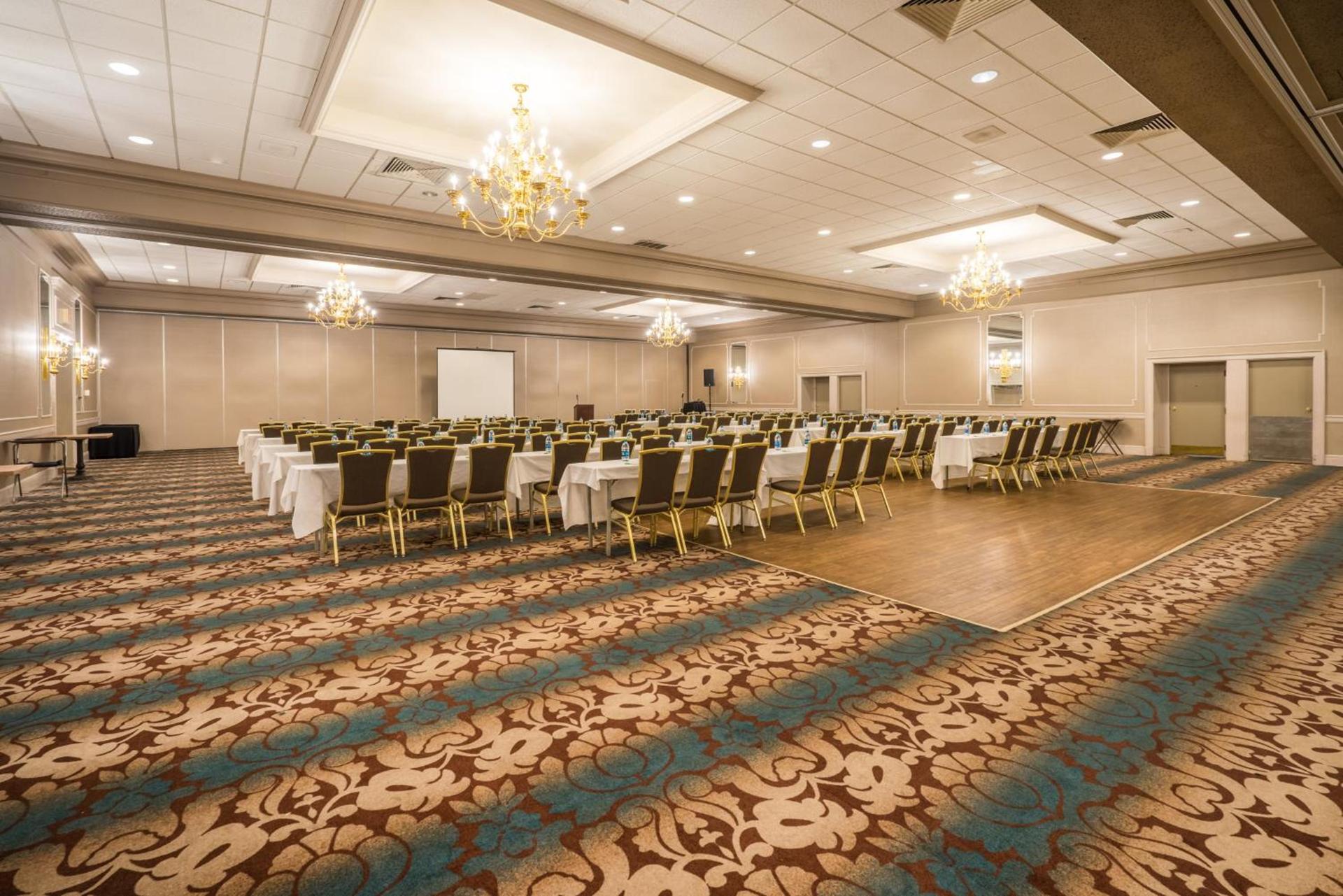 enVision Hotel & Conference Center Mansfield-Foxboro photo 39