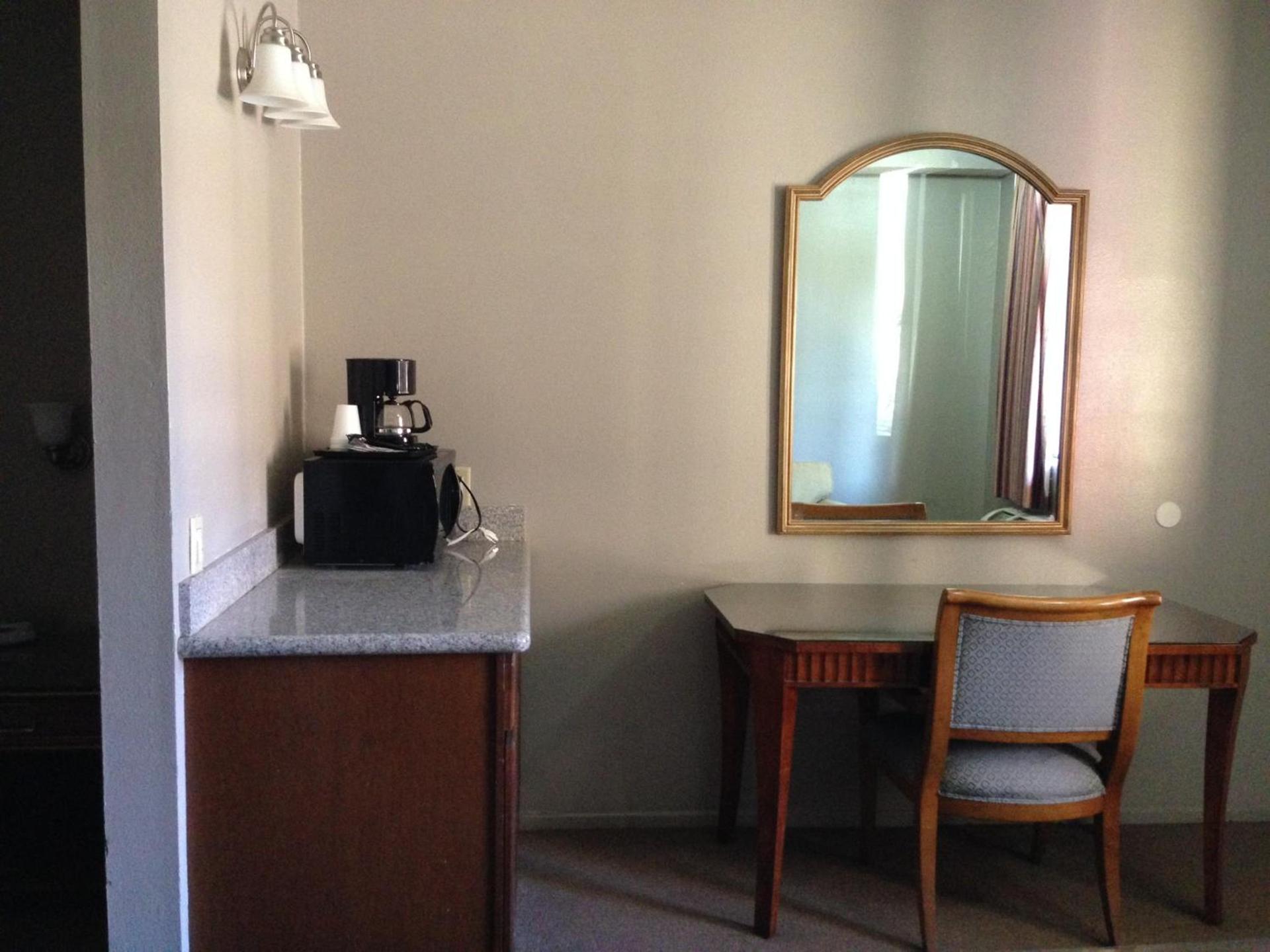 Five Star Inn photo 8