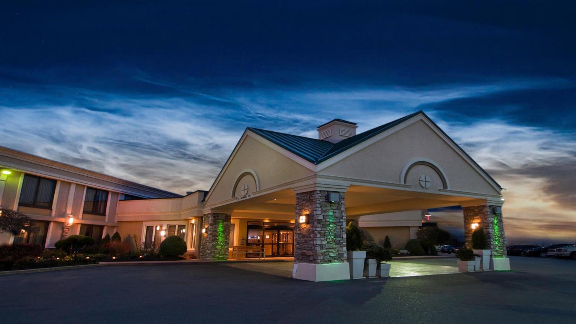 Buffalo Airport Hotel photo 15
