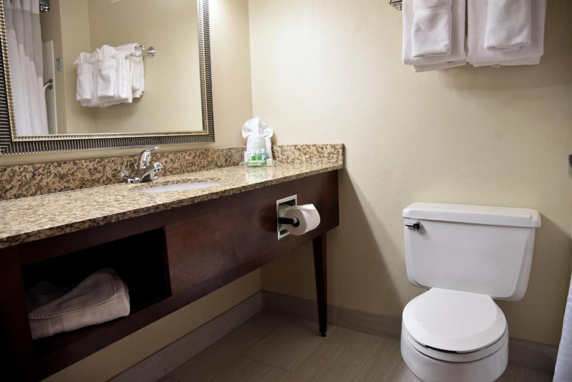 Spark By Hilton Akron Fairlawn photo 13