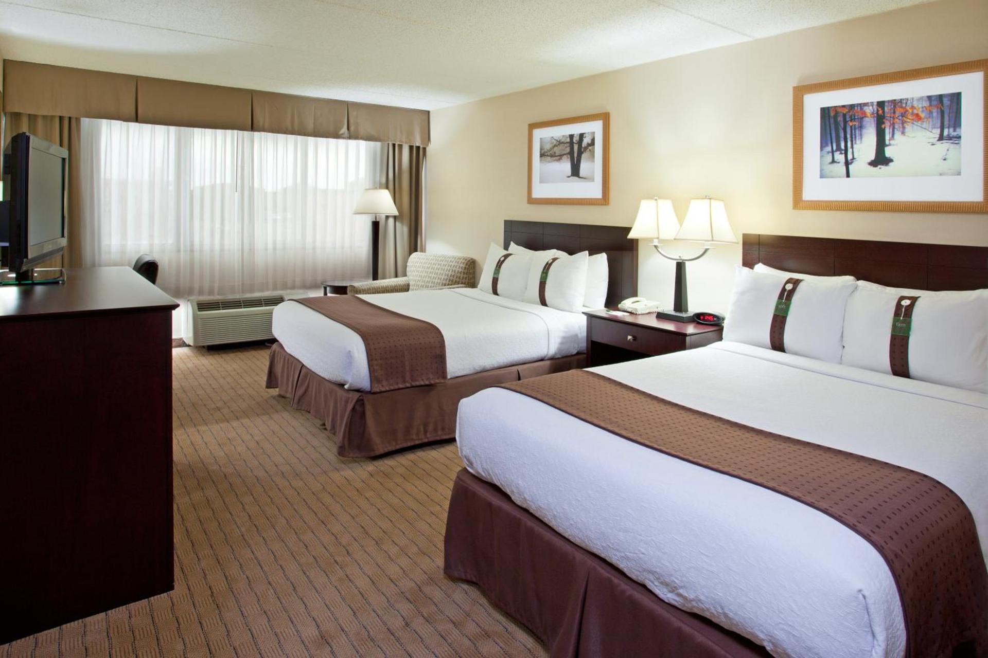 Holiday Inn Canton-Belden Village by IHG photo 36