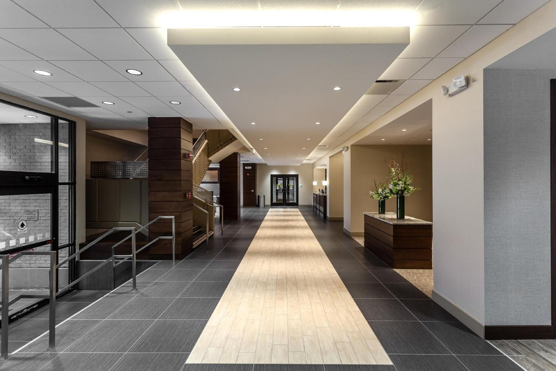 Holiday Inn Chicago North-Evanston by IHG photo 3