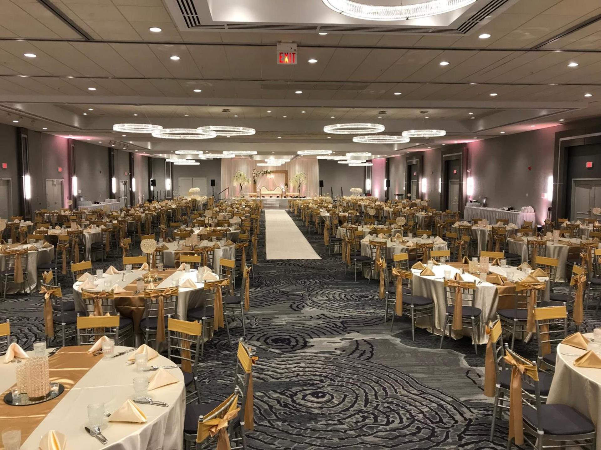 Holiday Inn Chicago Nw Crystal Lk Conv Ctr by IHG photo 55