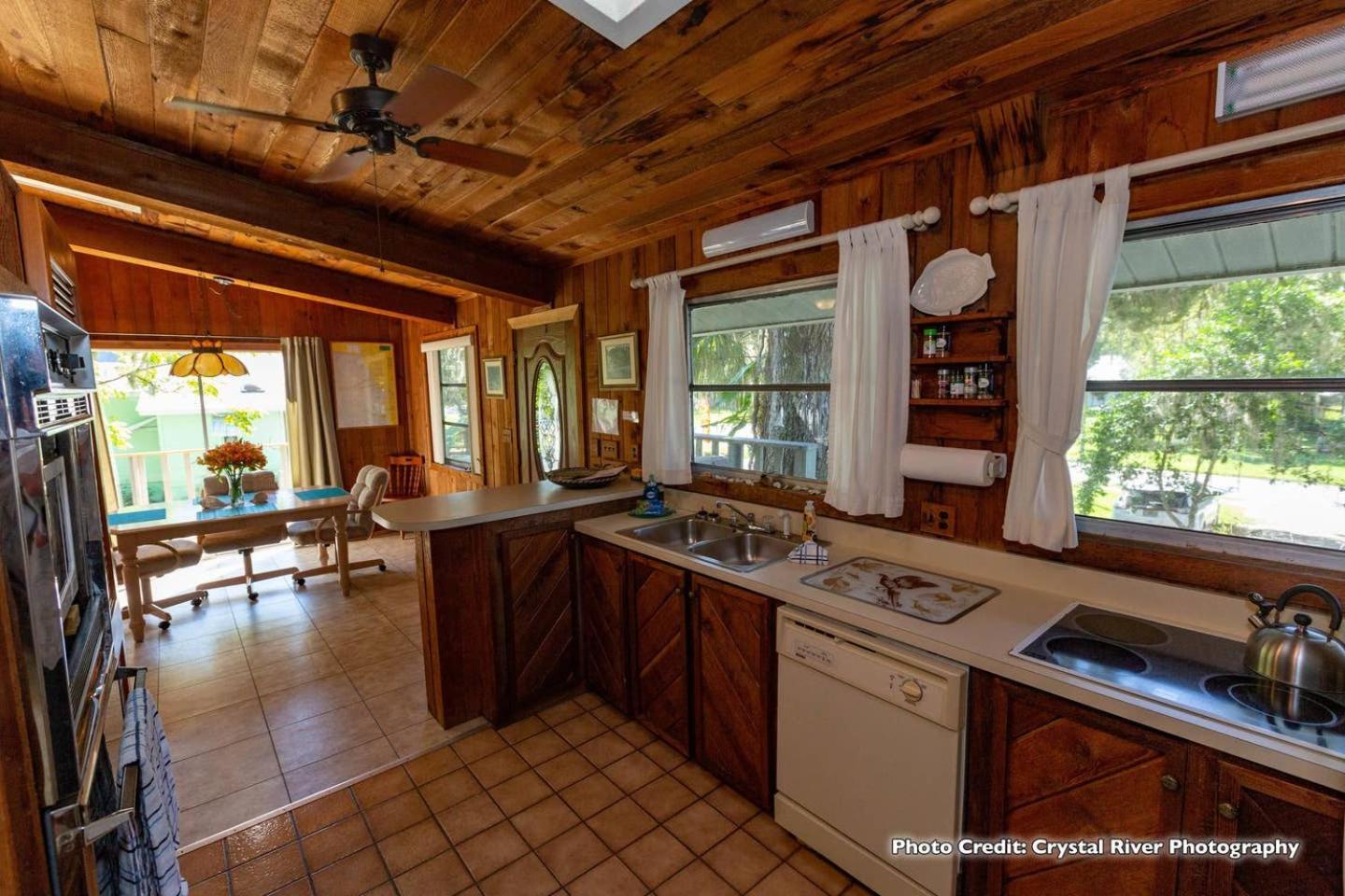 Riverfront Treetop Bungalow photo 17