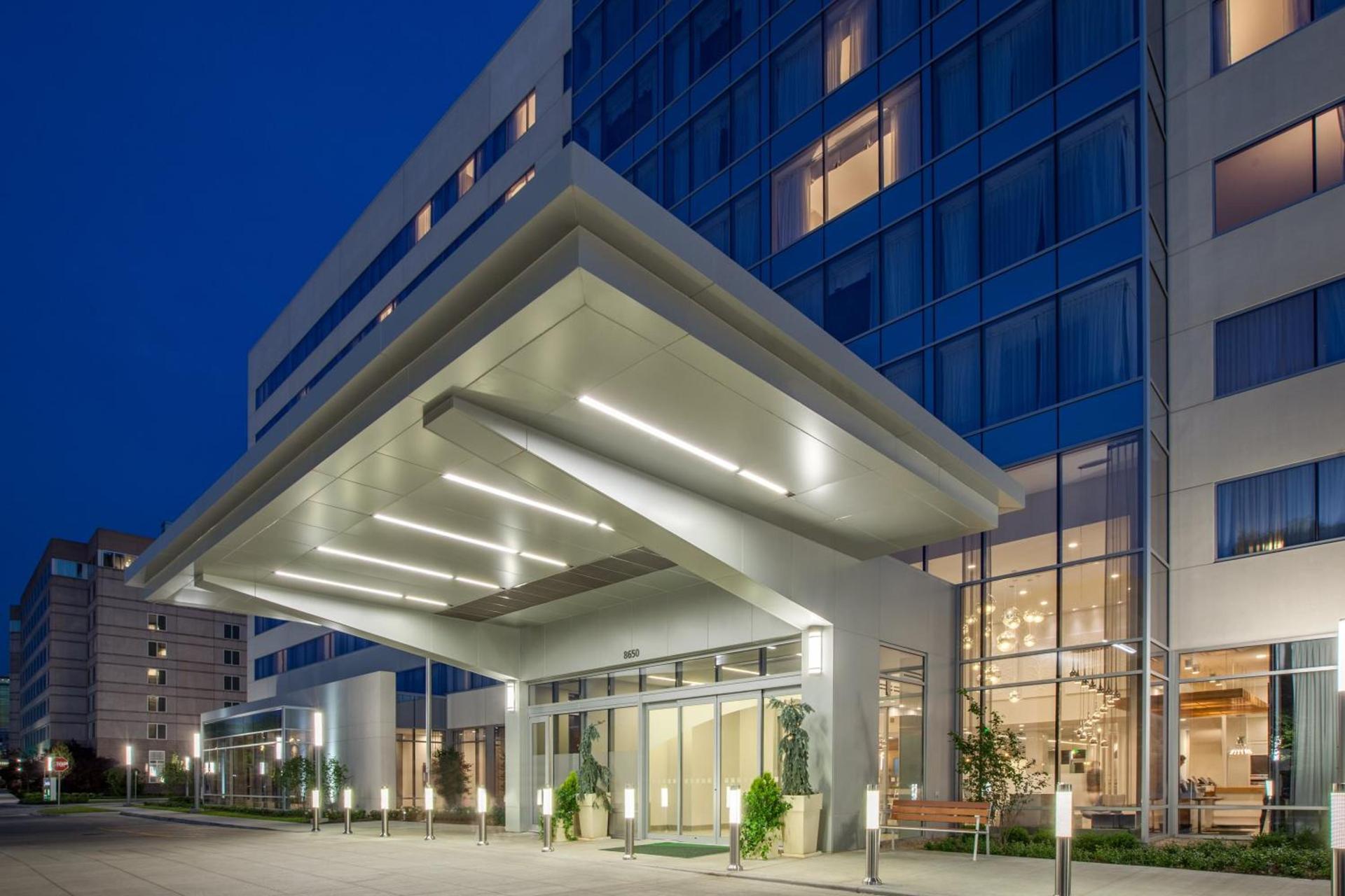 Holiday Inn Cleveland Clinic by IHG photo 42