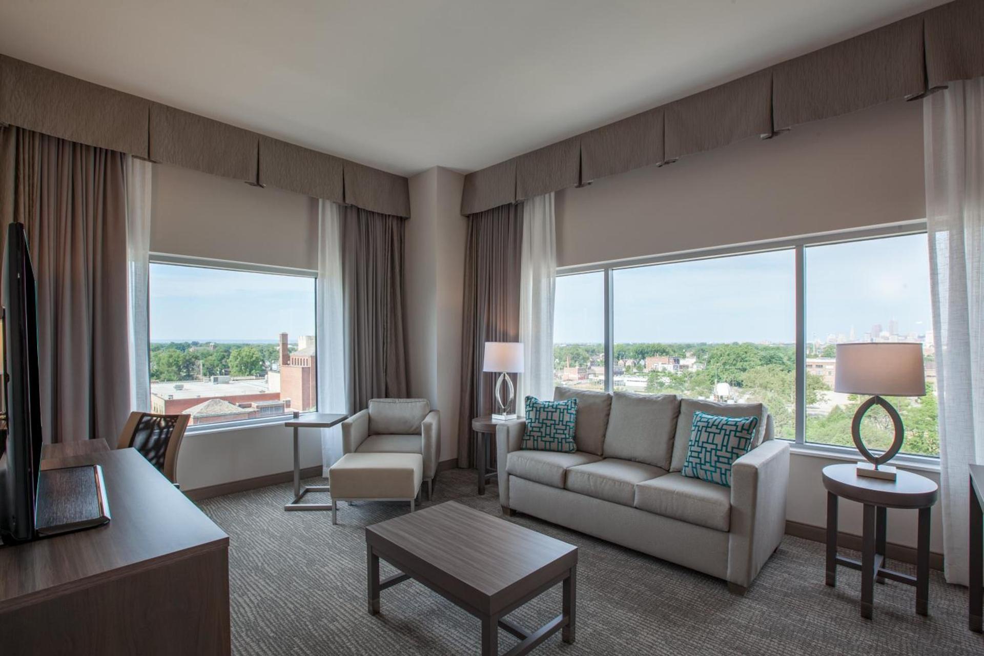 Holiday Inn Cleveland Clinic by IHG photo 47