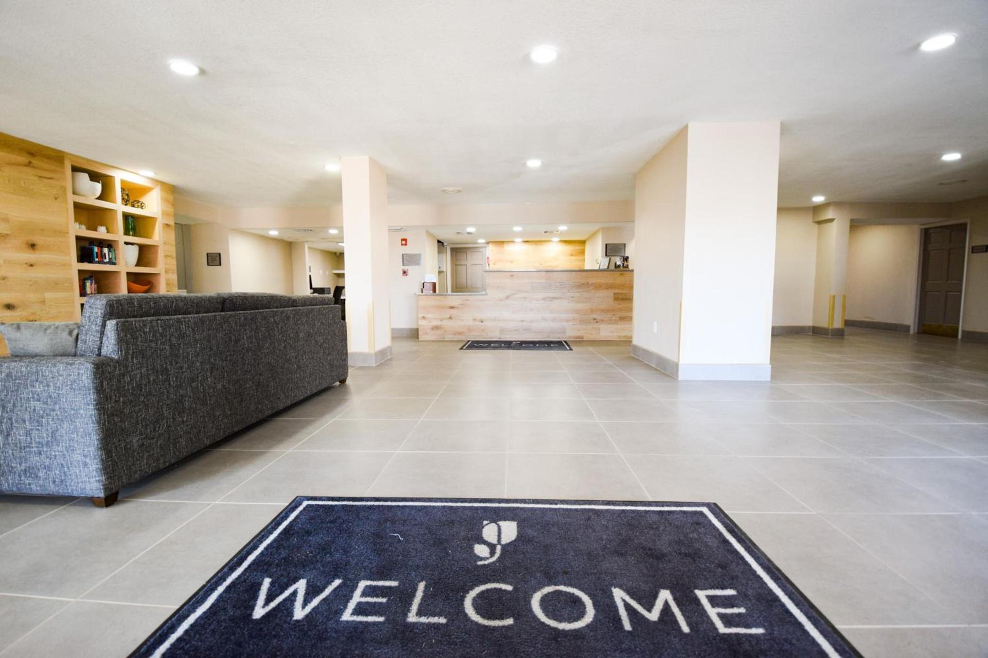 Country Inn & Suites by Radisson, North Little Rock, AR photo 18