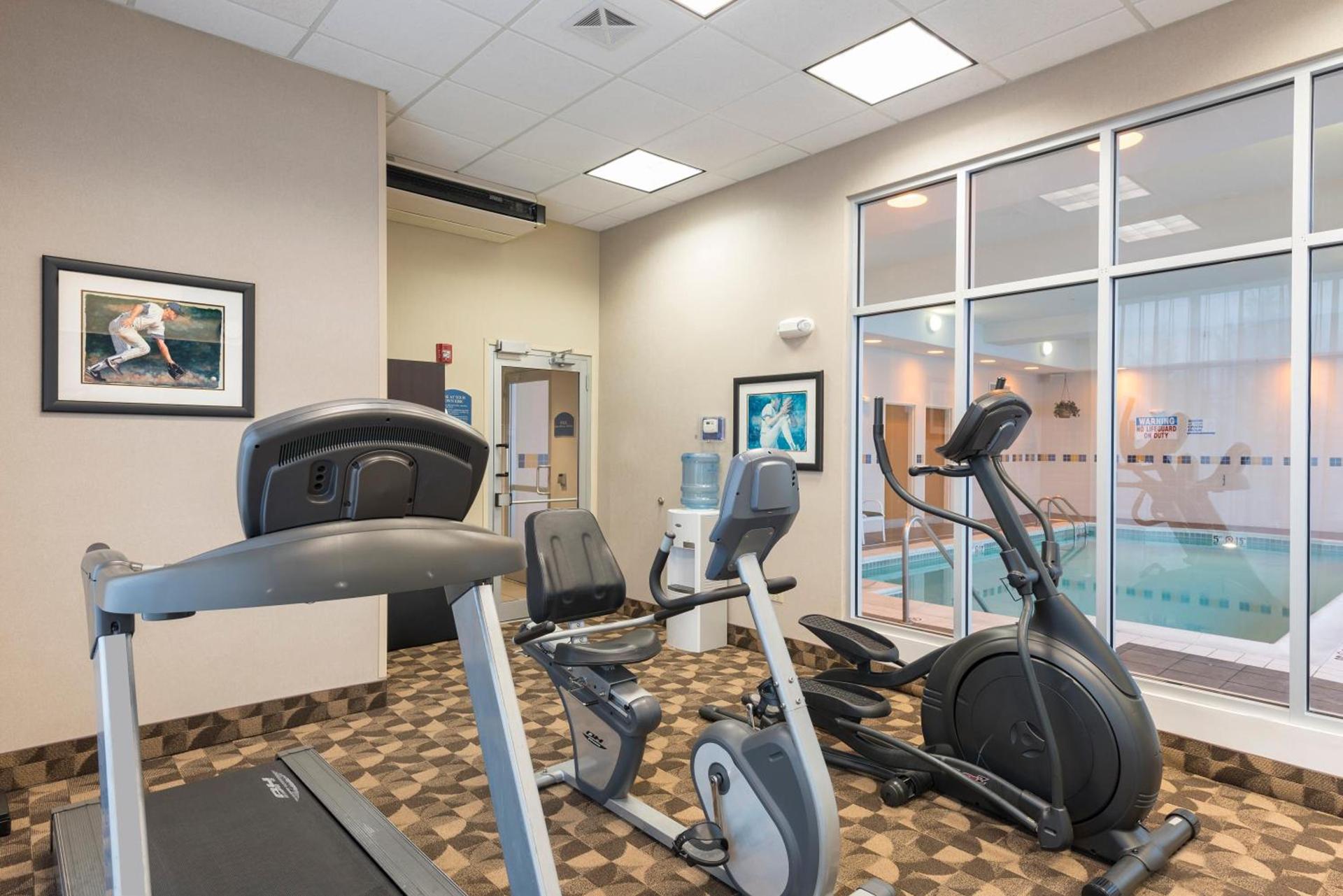 Holiday Inn Aurora North - Naperville by IHG photo 14