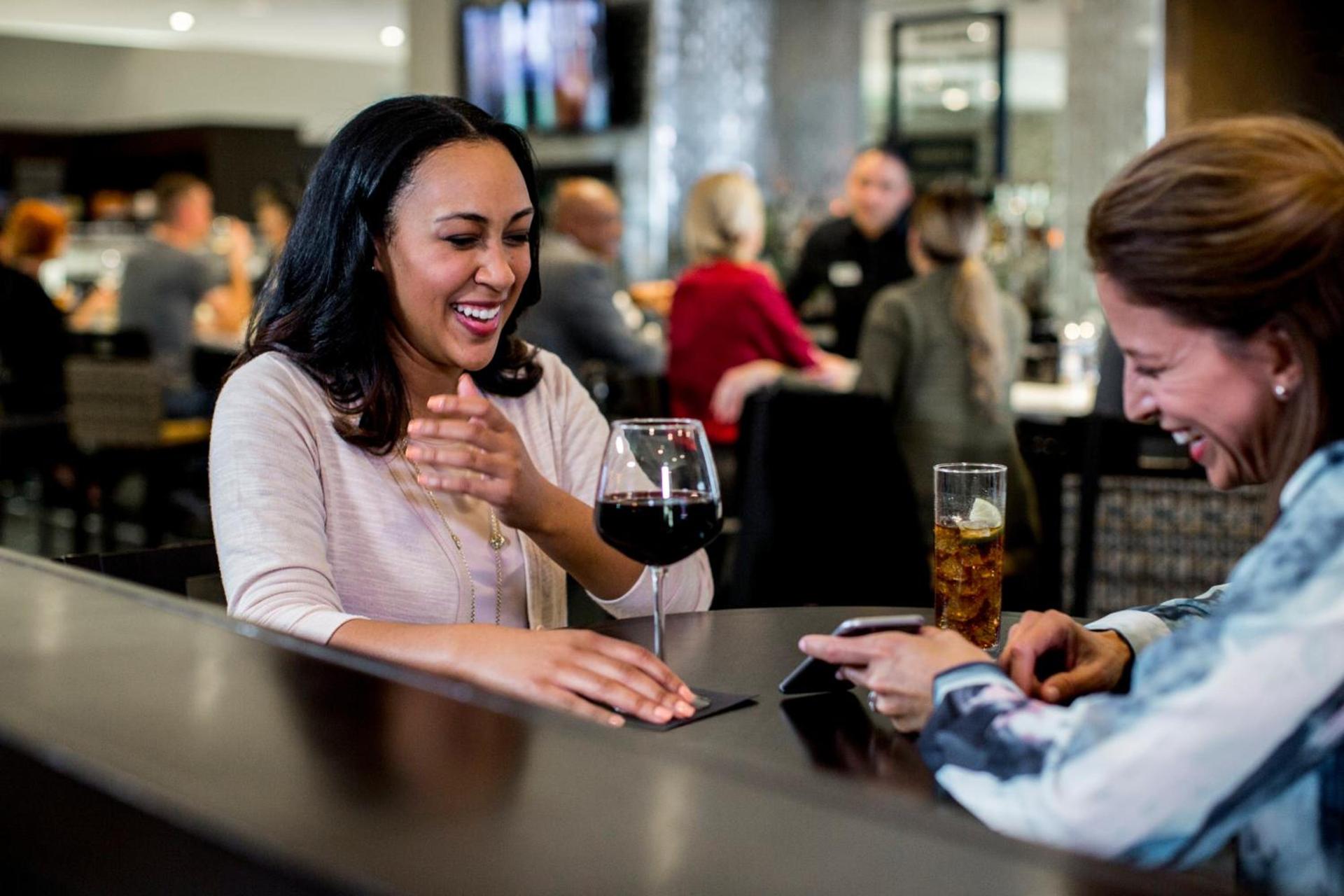 Holiday Inn - Columbus by IHG photo 9