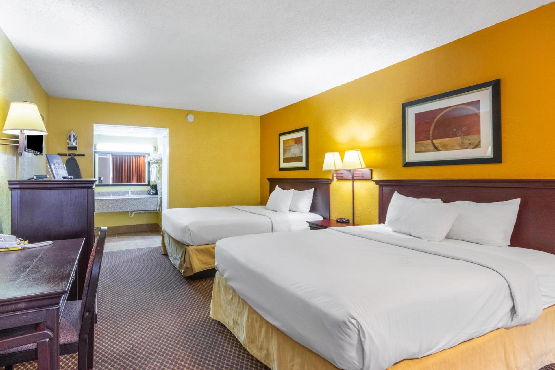 Americas Best Value Inn of Elk City photo 11