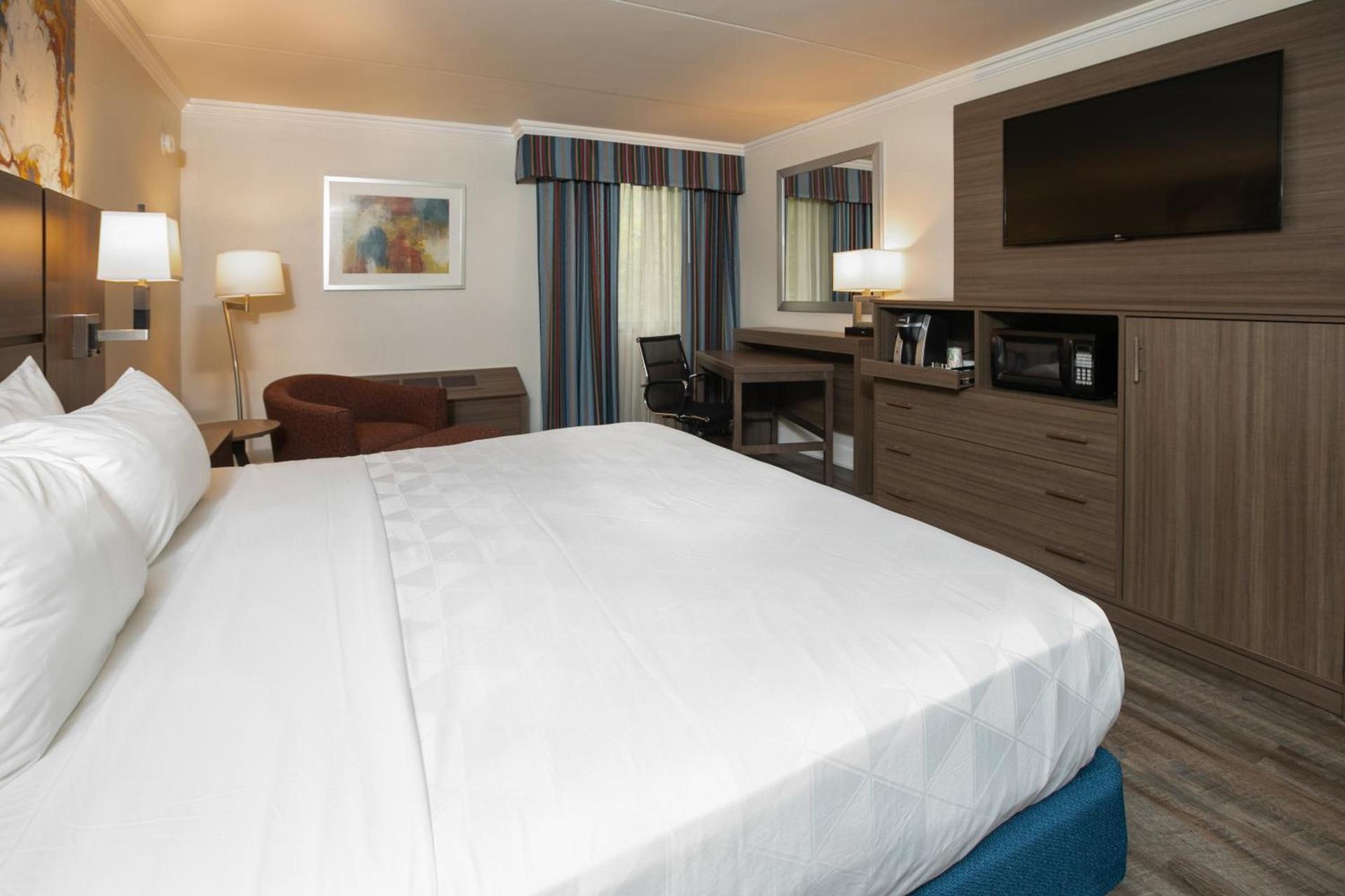 Wyndham Executive Center Columbia photo 42