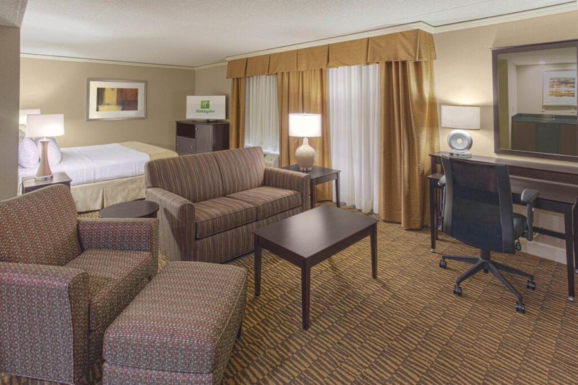 Wyndham Executive Center Columbia photo 33