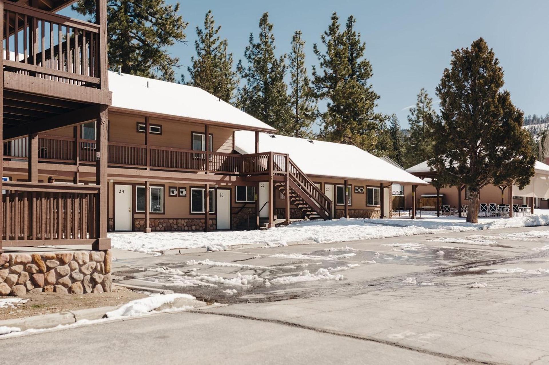 Vintage Lakeside Inn photo 10