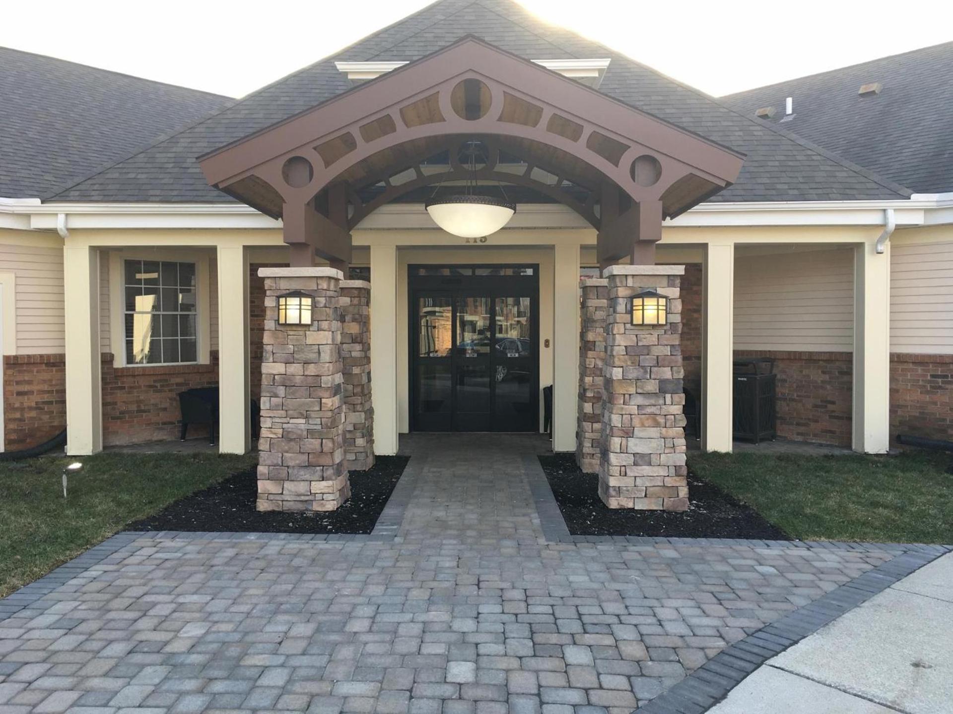 Staybridge Suites - Columbus - Worthington, an IHG Hotel photo 2
