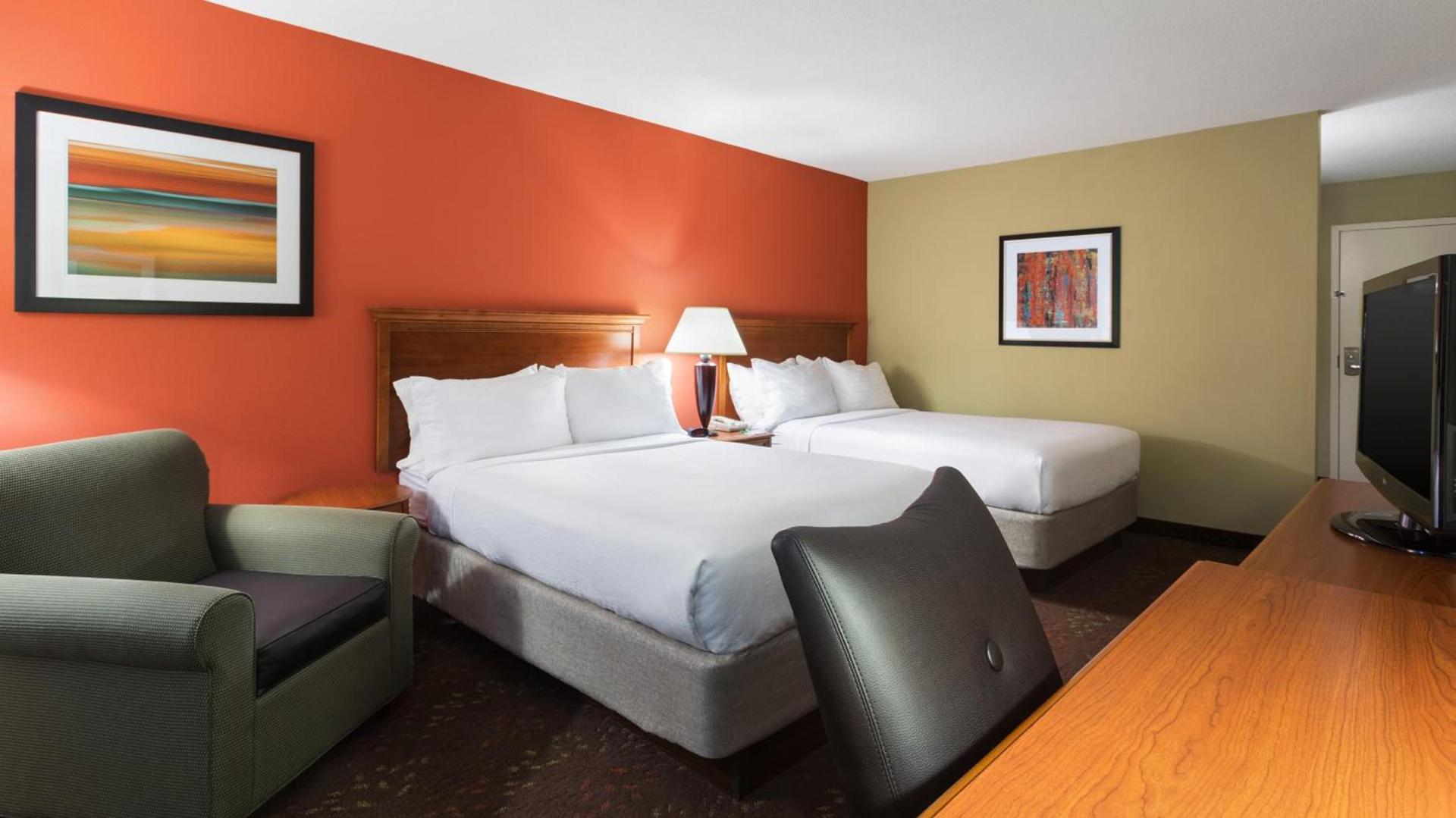 Holiday Inn Cincinnati-Riverfront by IHG photo 11